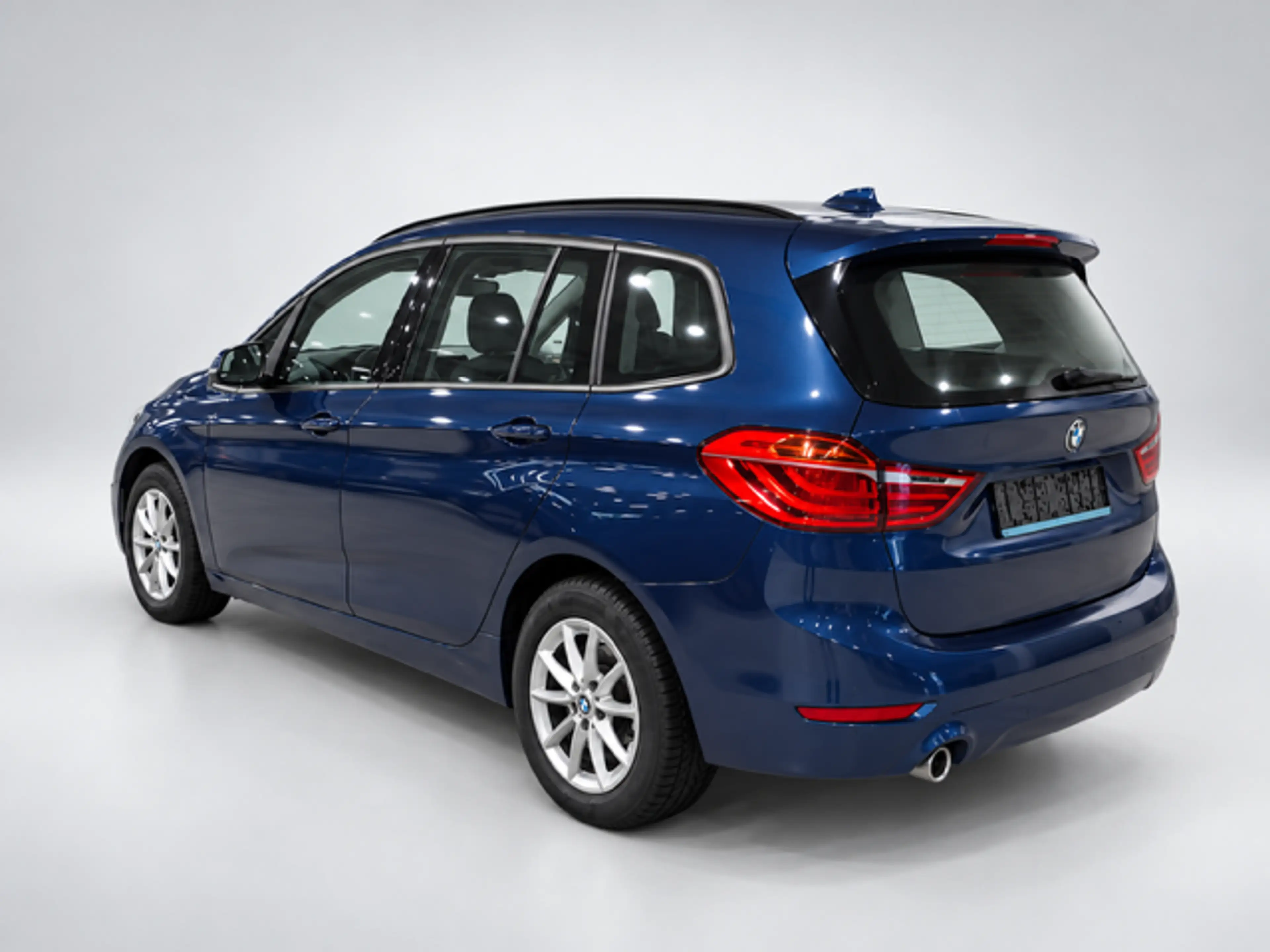BMW 216 i Gran Tourer 7-plaats Navi/LED/ParkAssist/CC/... — photo 3
