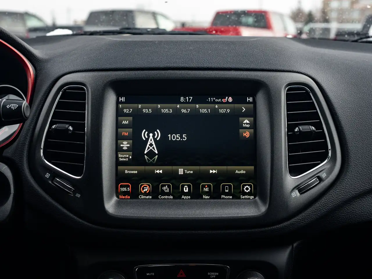 Jeep Compass photo Jeep Compass