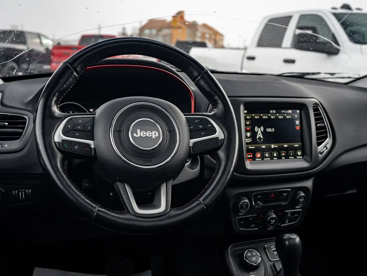 Jeep Compass photo Jeep Compass