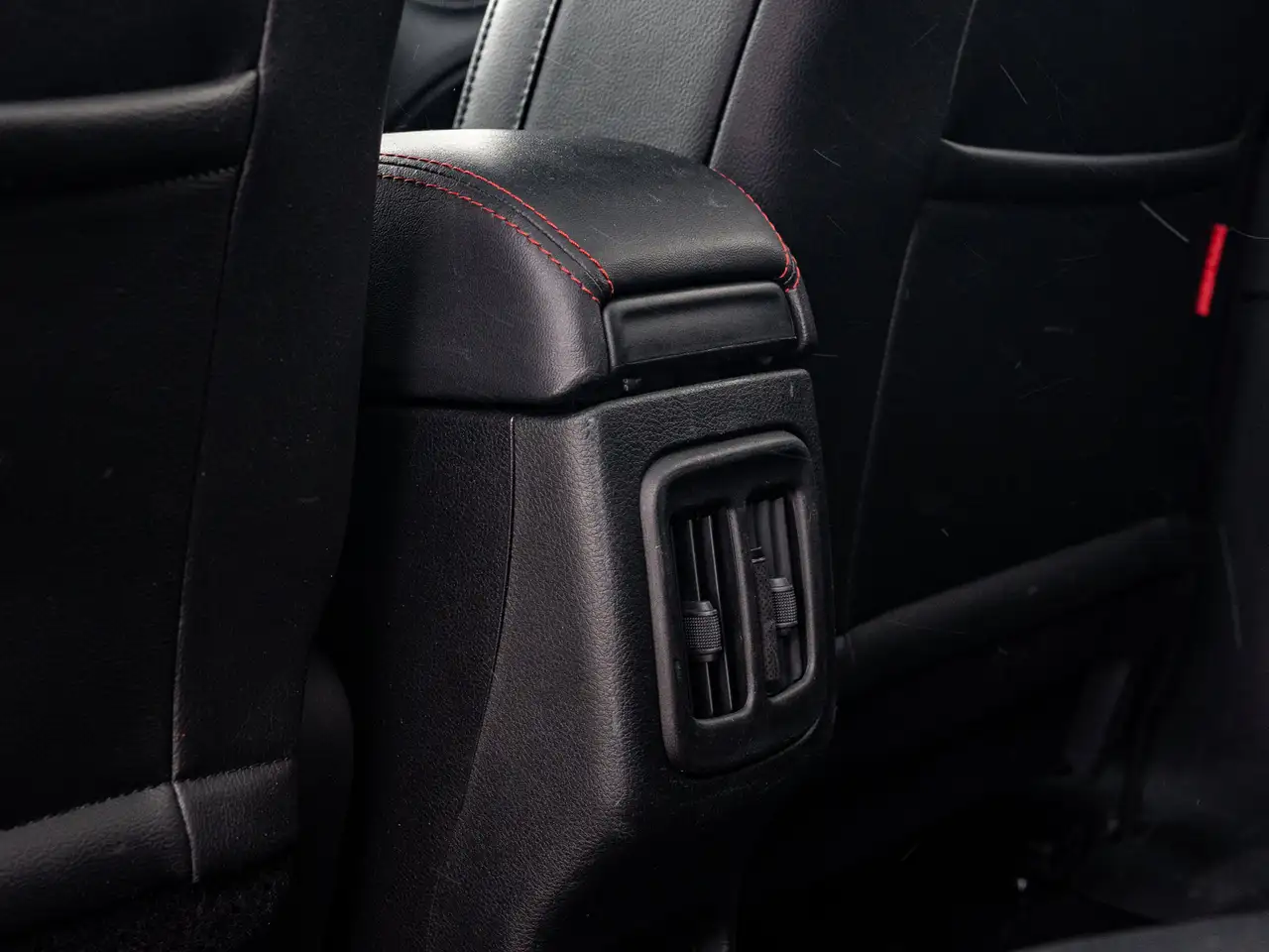 Jeep Compass photo Jeep Compass