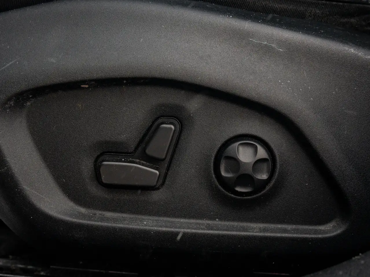 Jeep Compass photo Jeep Compass