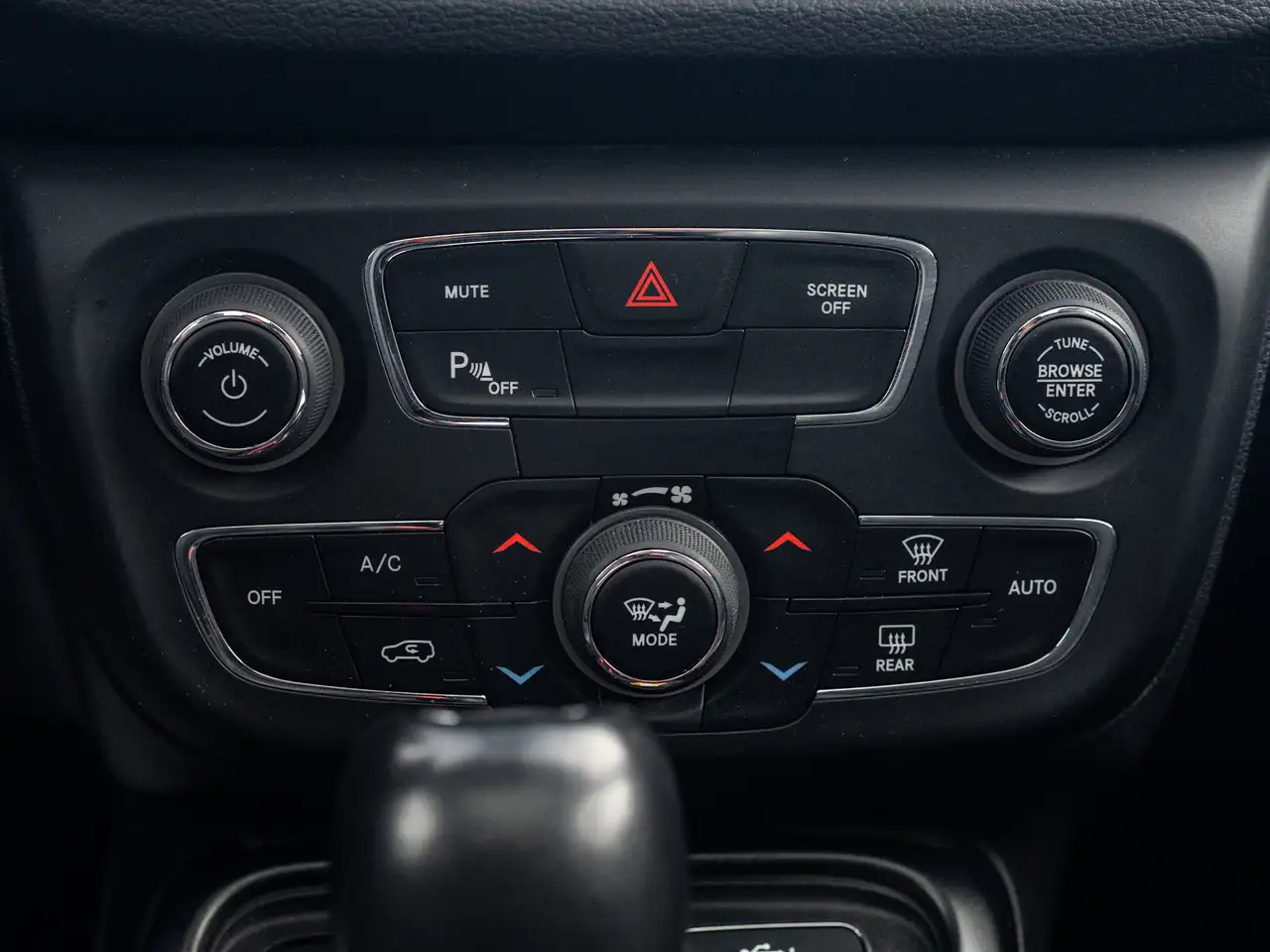 Jeep Compass photo Jeep Compass