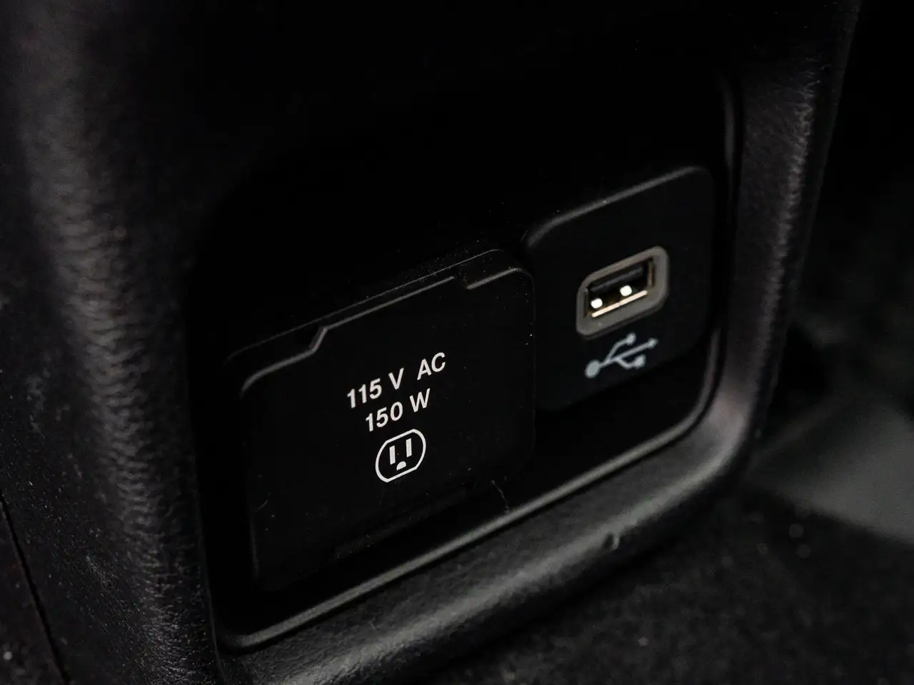 Jeep Compass photo Jeep Compass