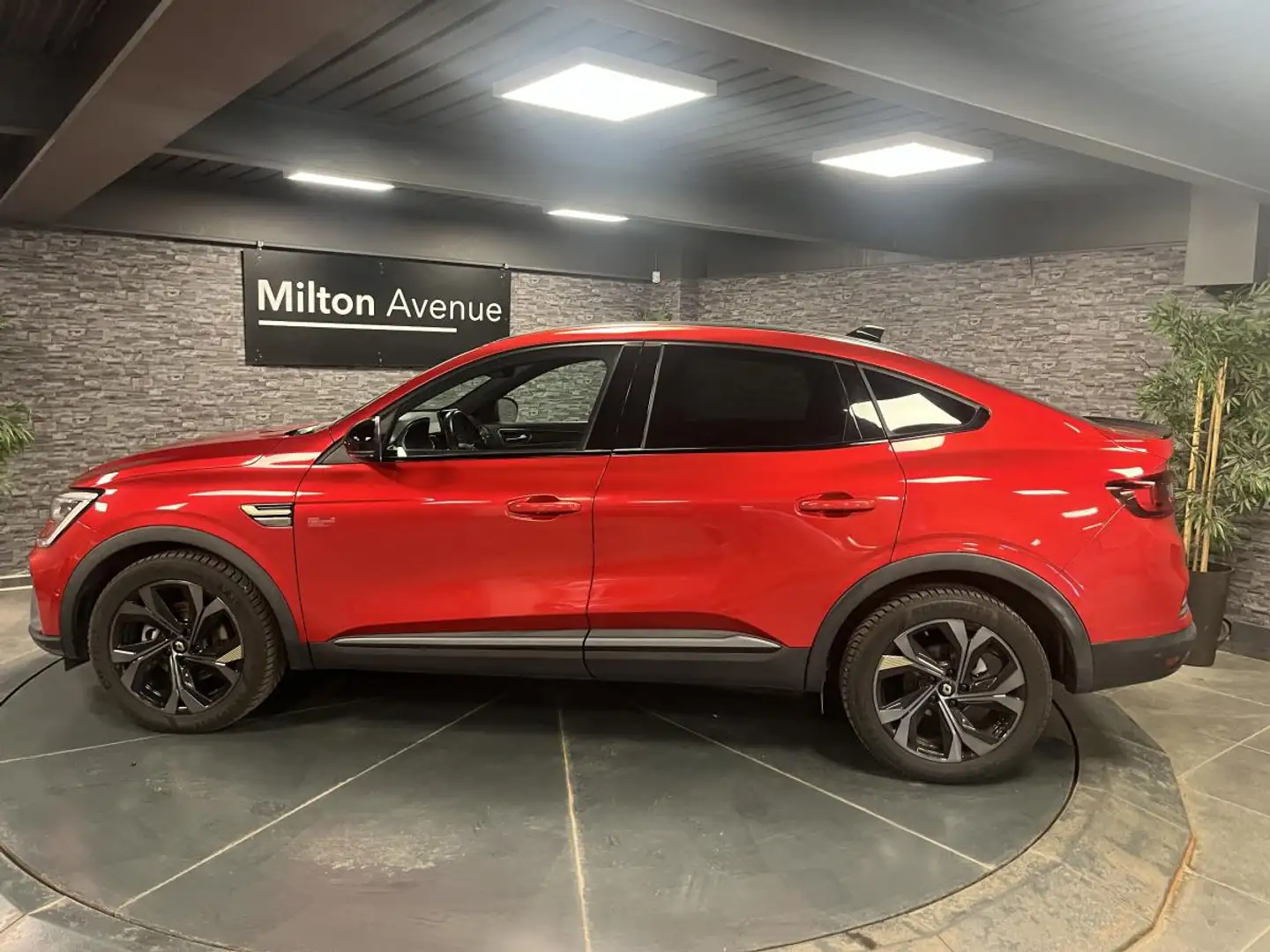 Renault Arkana Arkana 1.6 E-Tech Hybride - 145 - BVA E-Tech Engin Rouge - 2