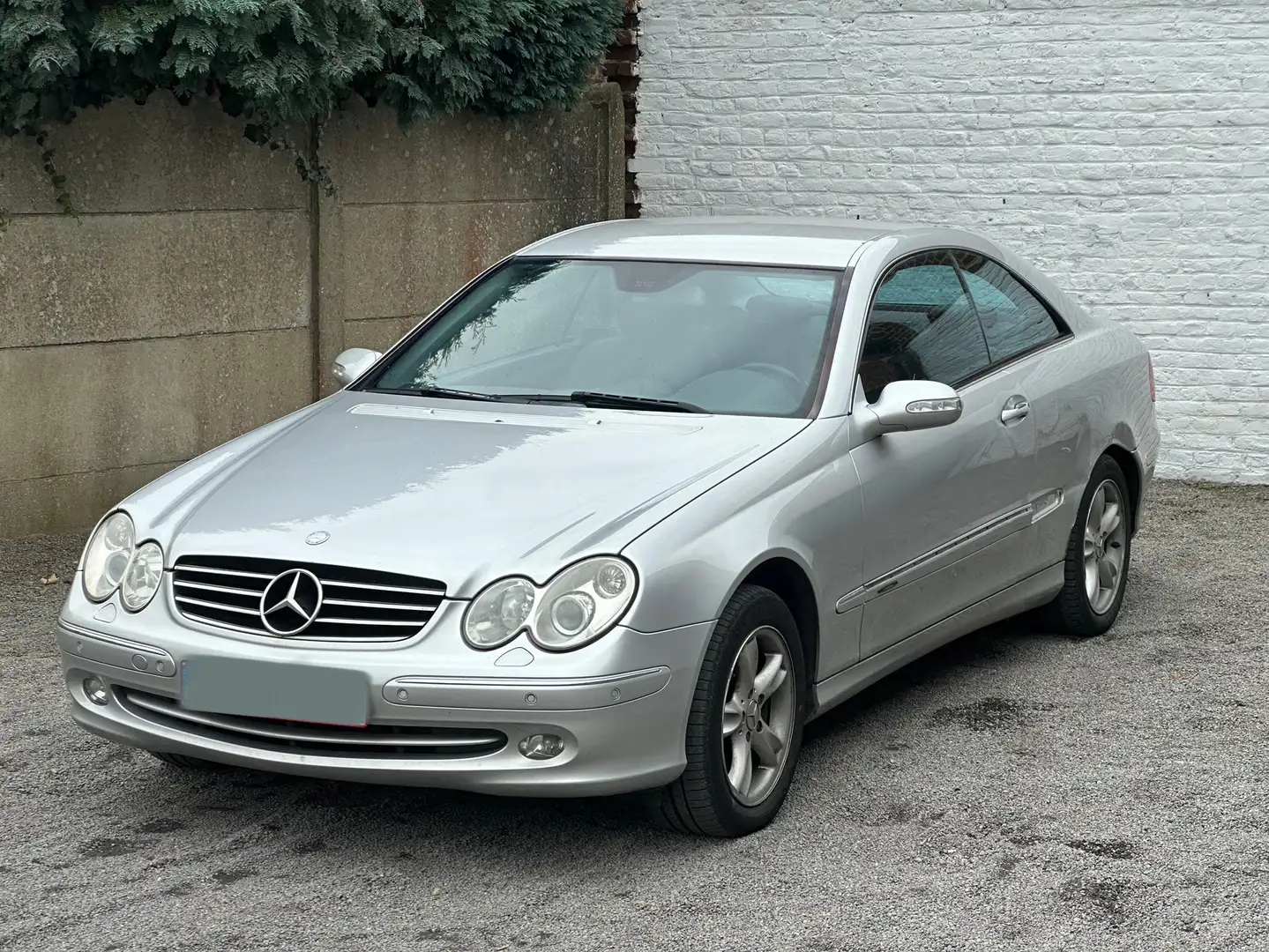 Mercedes-Benz CLK 320 Avantgarde Zilver - 1