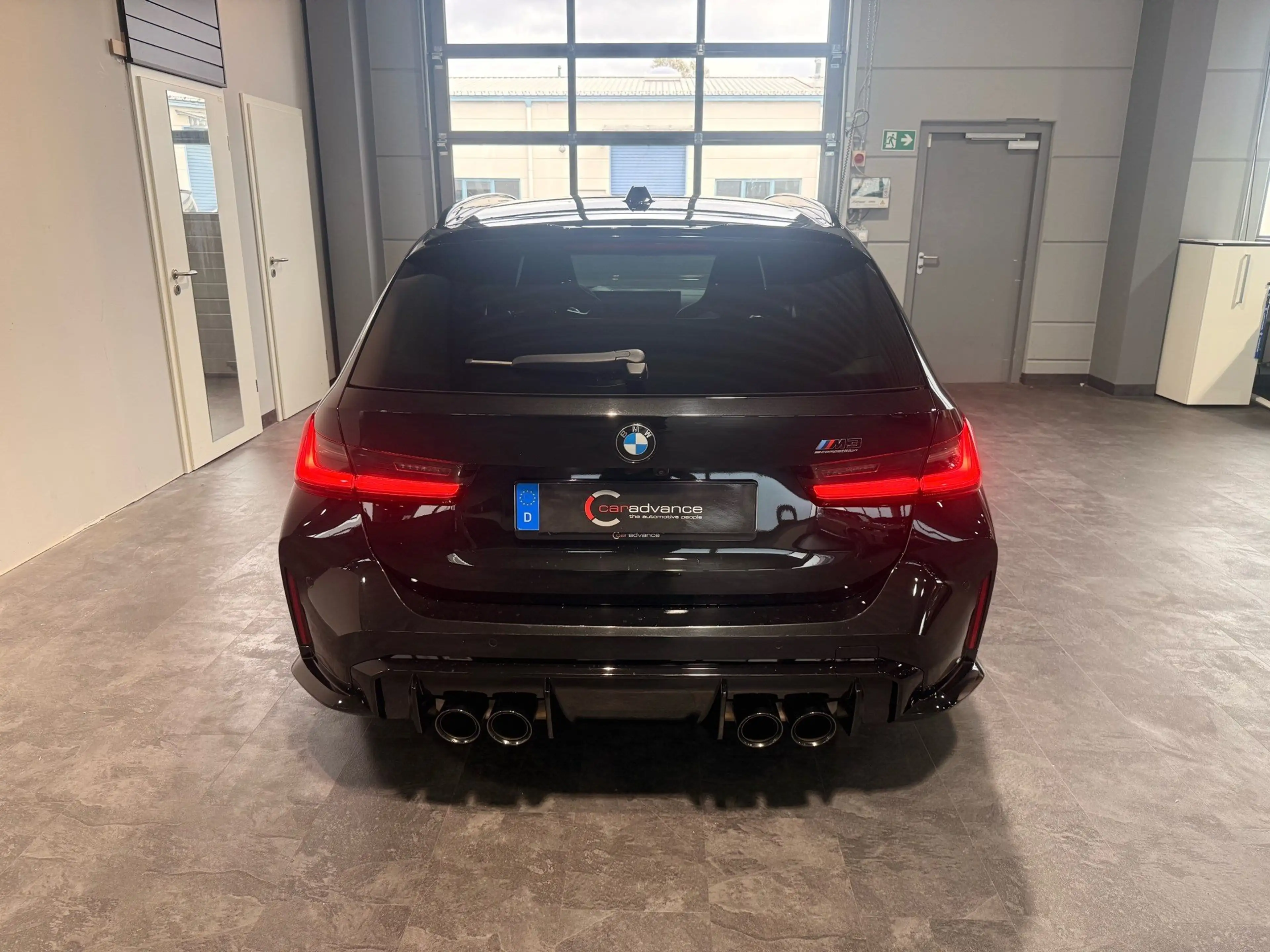 BMW M3 Competition Touring xDrive CARBON H&K — photo 6