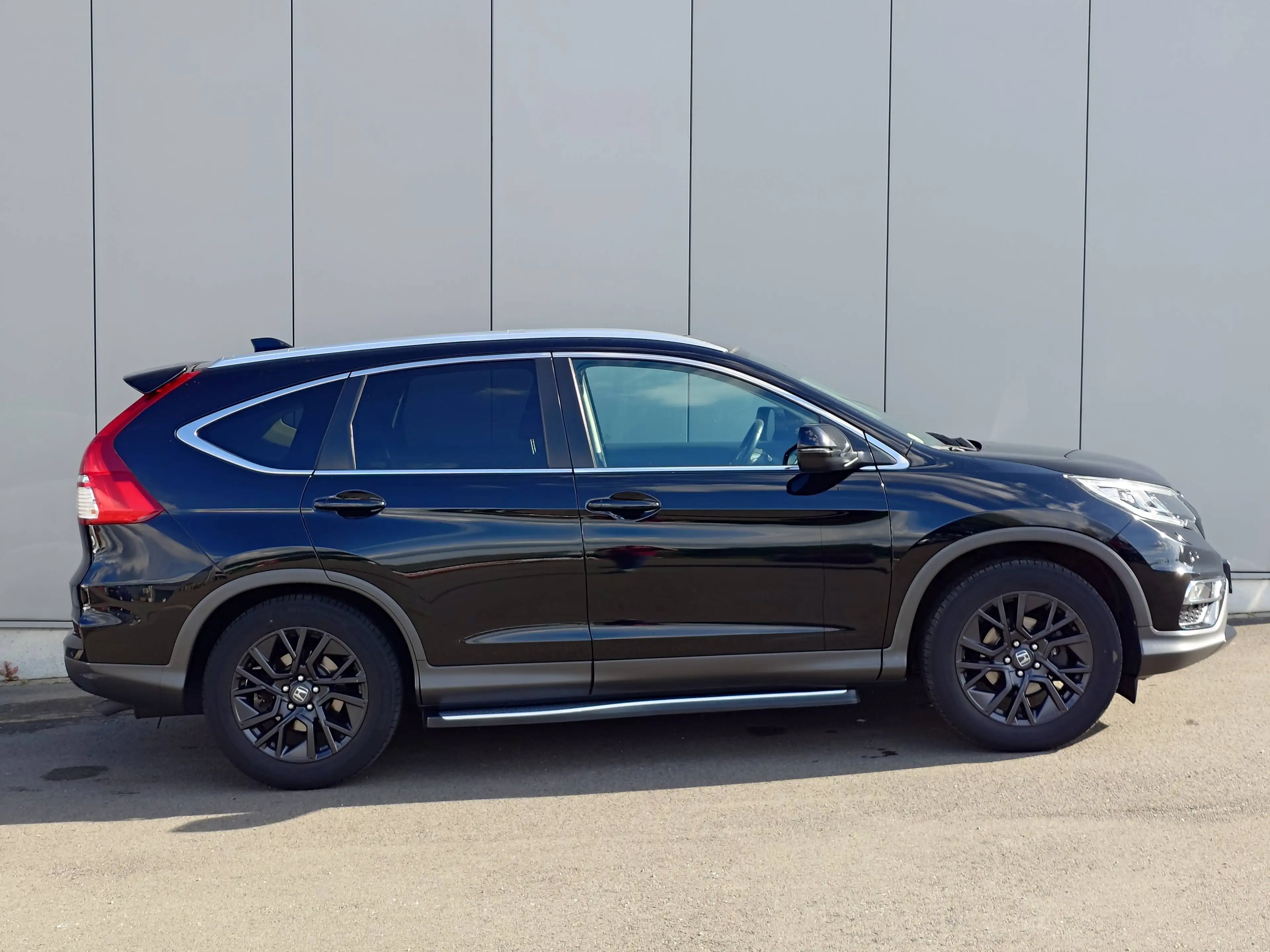 Honda CR-V CR-V 1.6 i-DTEC 2WD Elegance BLACK EDITION — photo 2