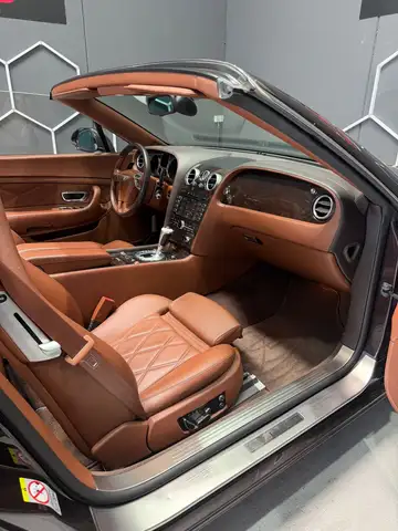 Bentley Continental Continental GTC Speed Ansicht 18