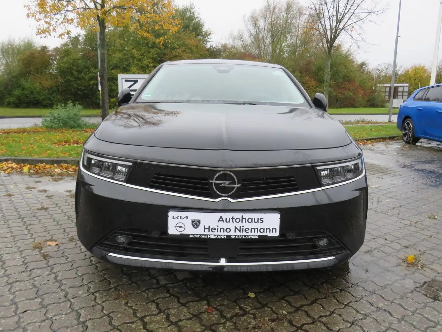 Opel Astra Business Elegance *RFK*NAVI*DAB*SH*LRheiz*LM*LED* Schwarz - 2