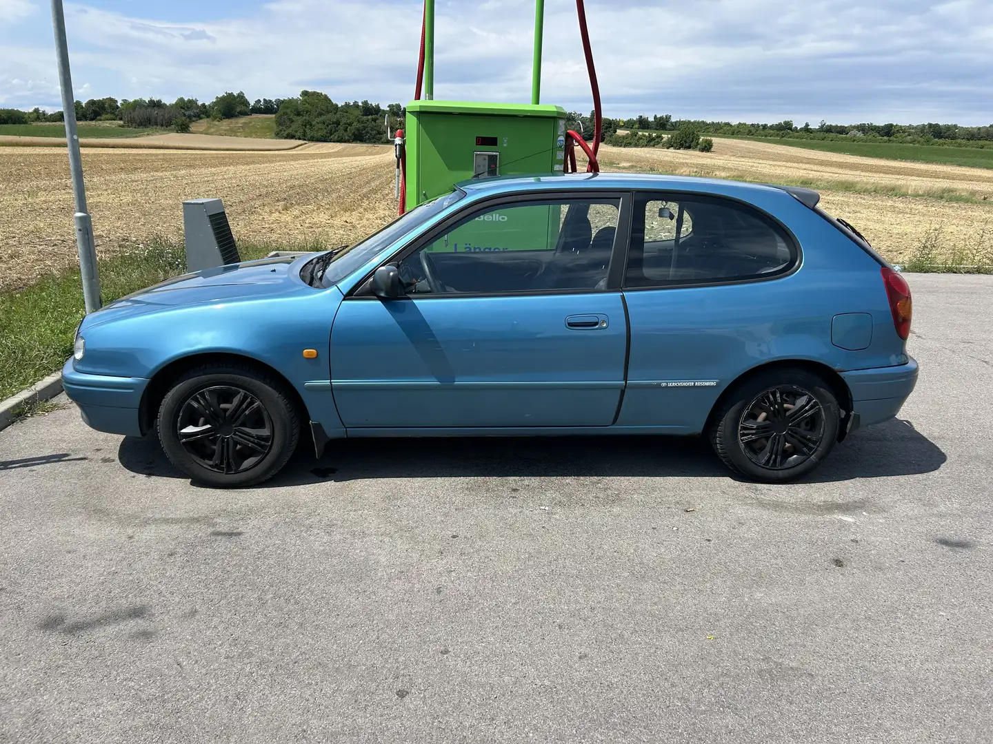 Toyota Corolla E11 - 2