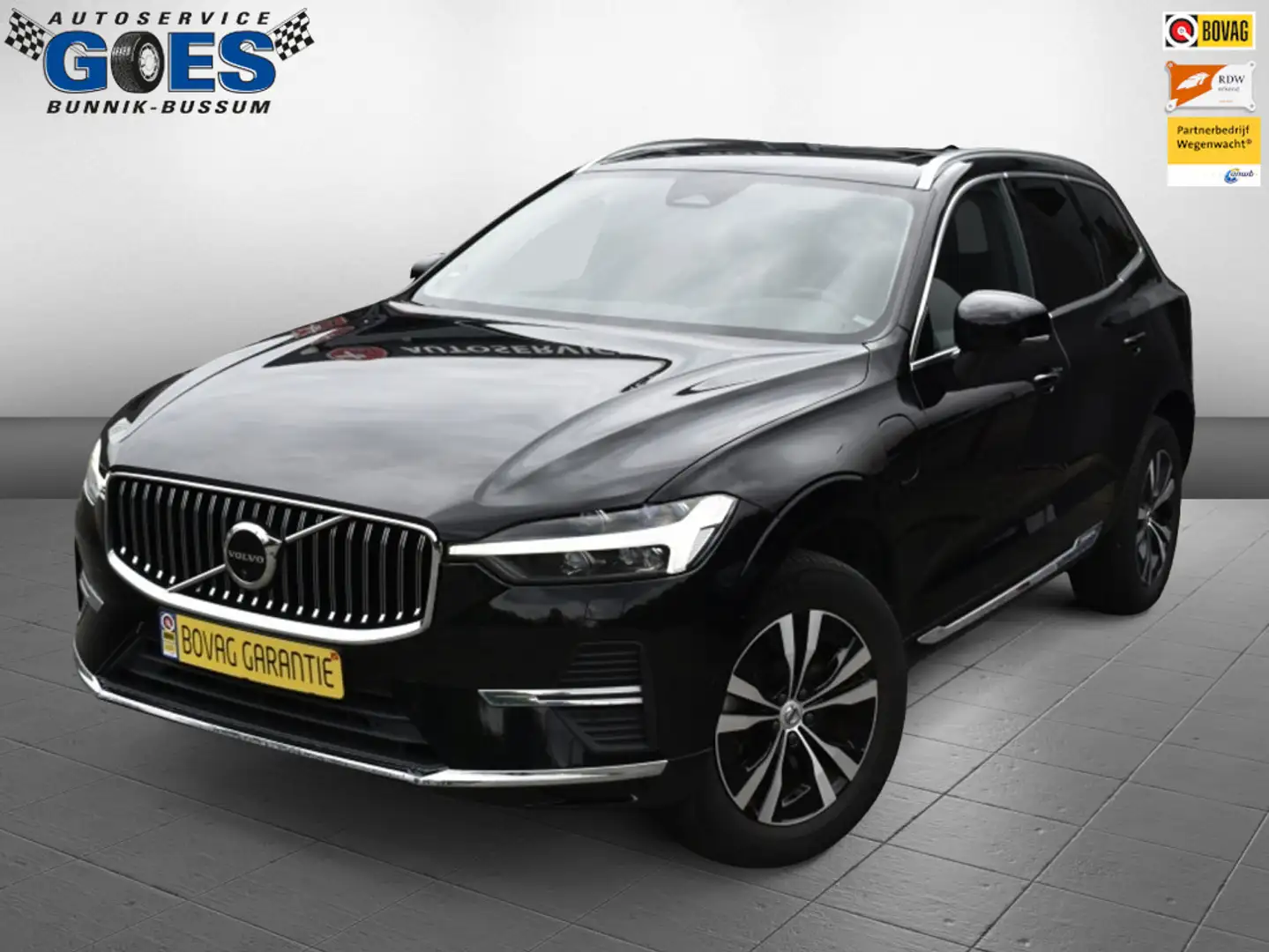 Volvo XC60 XC 60 T6 AWD Core Plug-In/ Pano /360*camera Zwart - 1