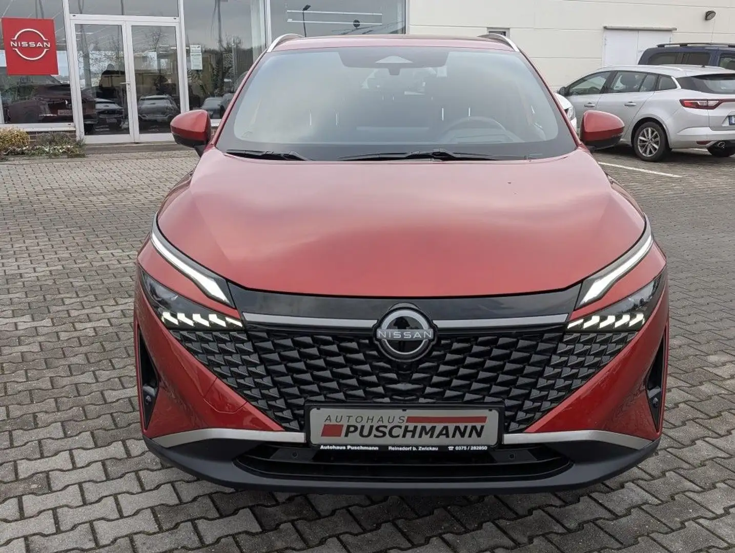 Nissan Qashqai 1.3 DIG-T MHEV Xtronic Tekna Rot - 2