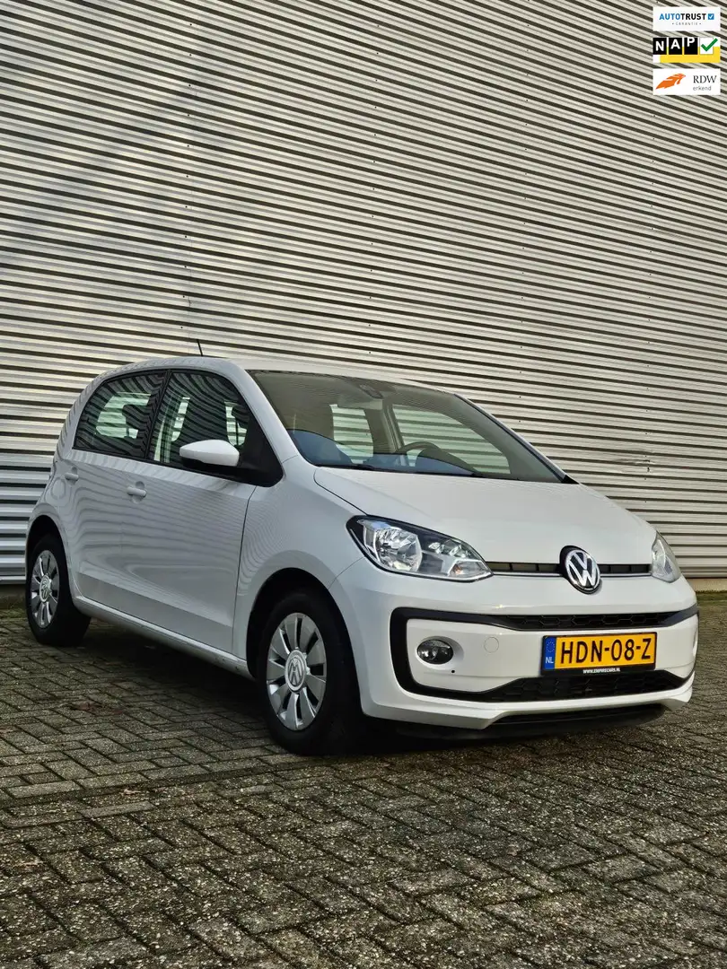 Volkswagen up! 1.0 BMT high up! 2019 kmstand 65667 Blanc - 1