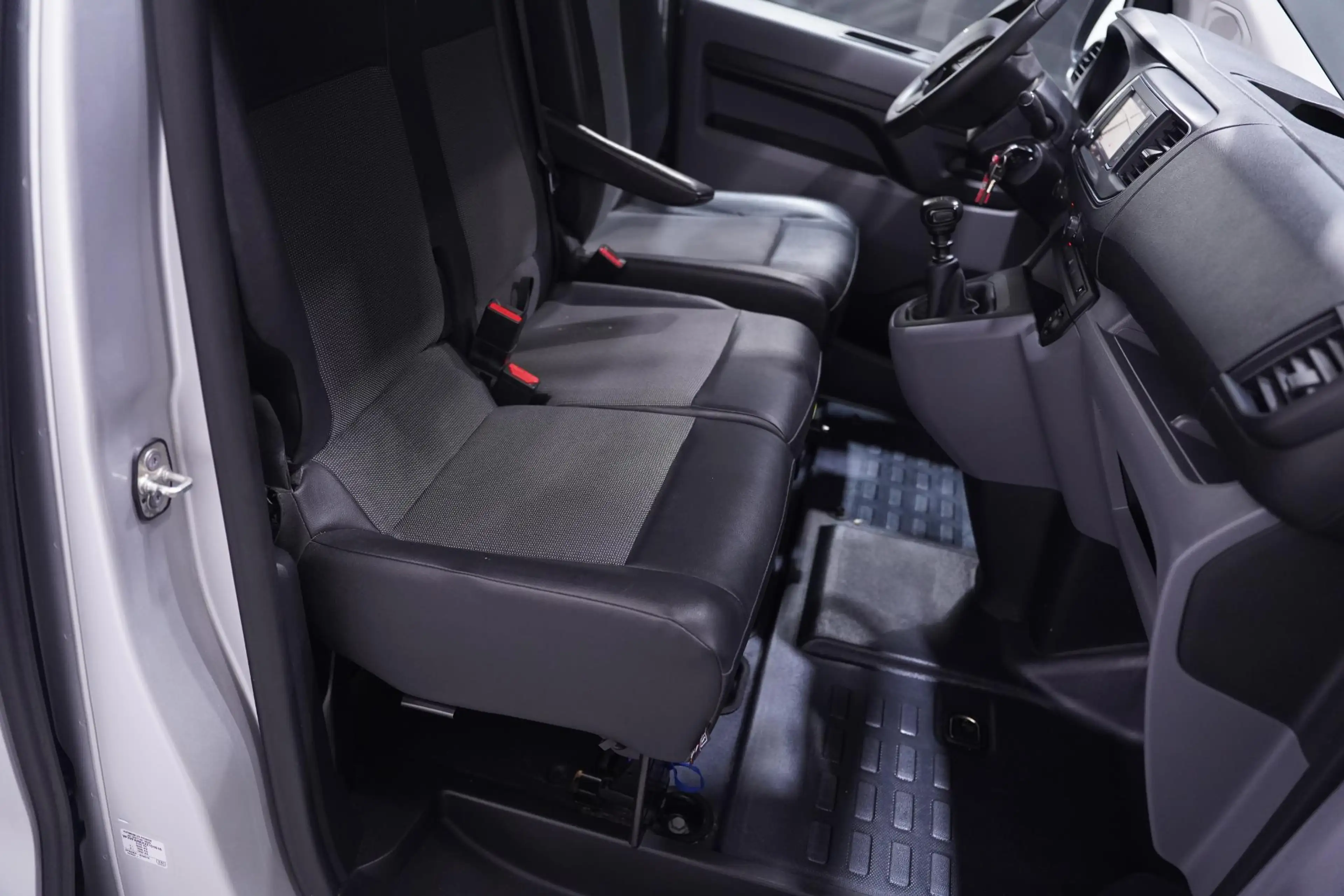 Peugeot Expert 2.0 HDI 122 pk L3 Navi, Trekhaak, 17" LMV Airco, P — photo 26