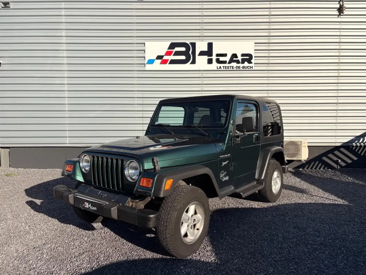 Jeep Wrangler 2.5 120 RYTHM-N AWD, foto 1