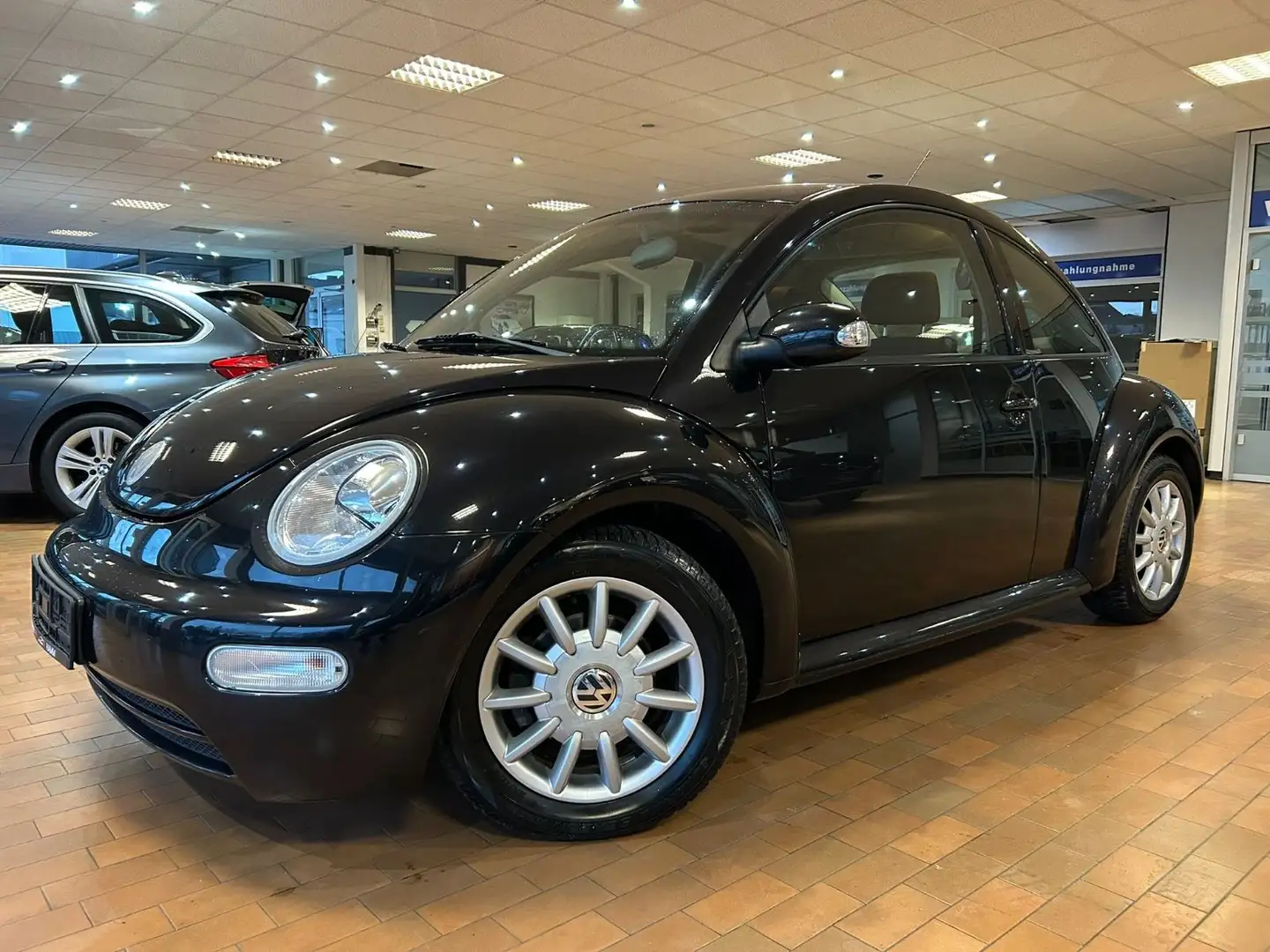 Volkswagen New Beetle Lim. 1.9 TDI Miami Schwarz - 1