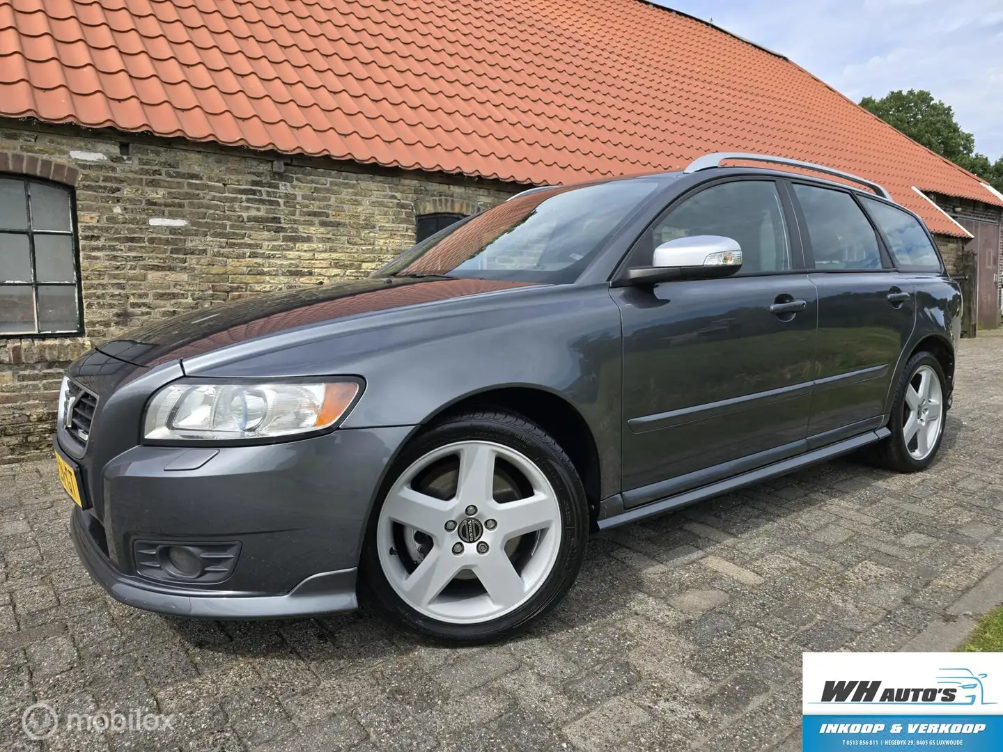 Volvo V50 2.4i Momentum R-Design | Goed onderhouden! Grau - 1