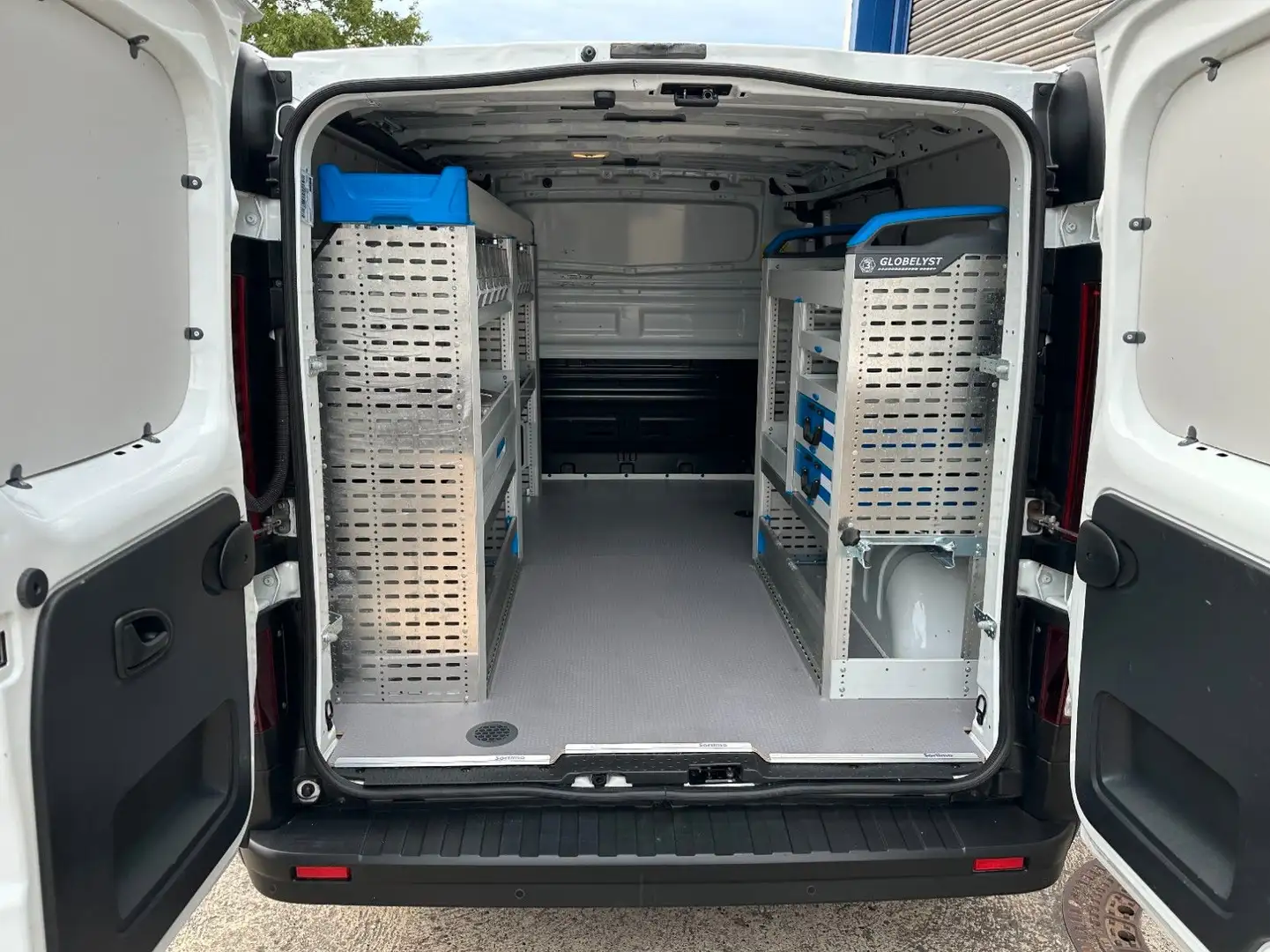 Opel Vivaro B Kasten L1H1  2,9t*2xSORTIMO*NAVI*3-SITZ Biały - 1