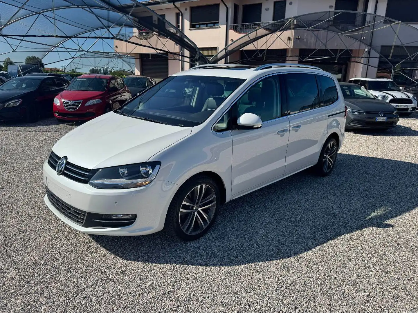 Volkswagen Sharan 2.0 TDI 184CV DSG Highline BMT Bianco - 1