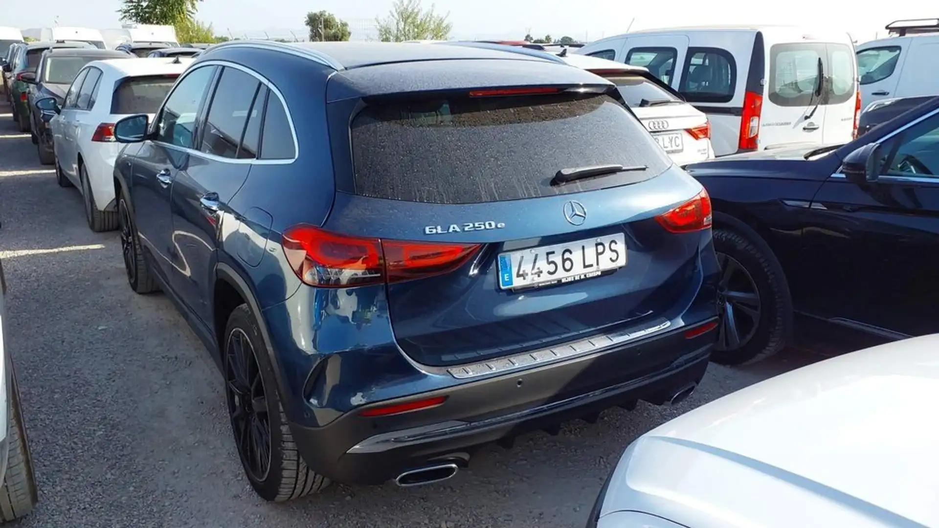 Mercedes-Benz GLA 250 250e Azul - 2
