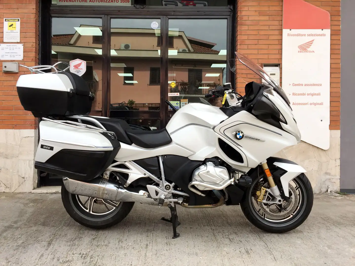 BMW R 1250 RT 2021 - FINANZIAMENTI Bianco - 1