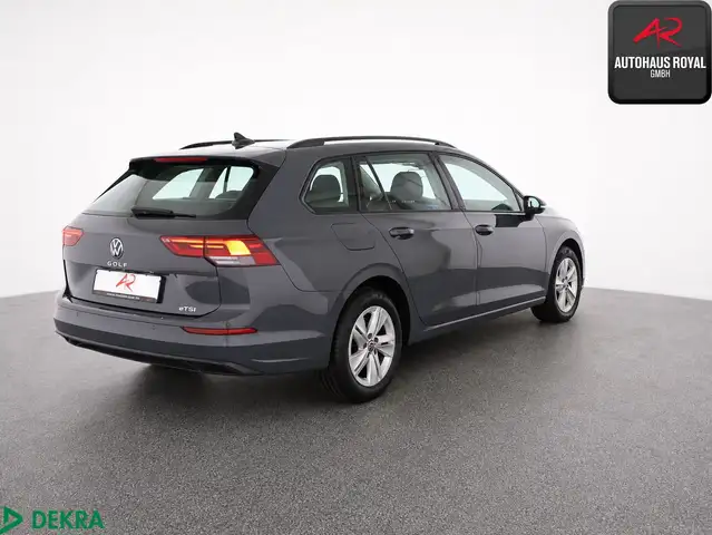 Volkswagen Golf view 5