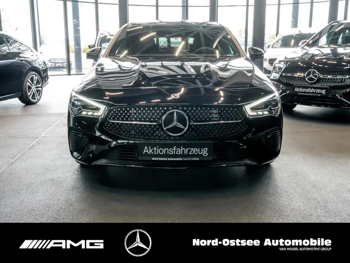Mercedes-Benz CLA 180 SB NIGHT MULTIBEAM PANO DISTR. 360° Nero - 2