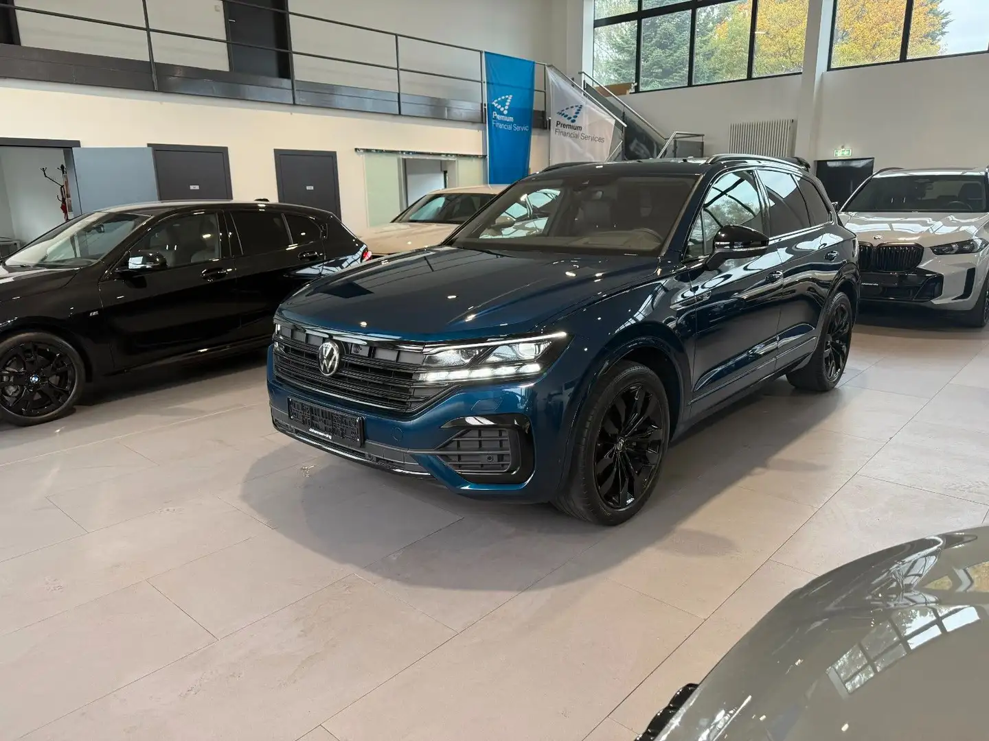 Volkswagen Touareg R-Line 4M AID/HUD/NIGHT/MATRIX/PANO/AHK Blau - 1