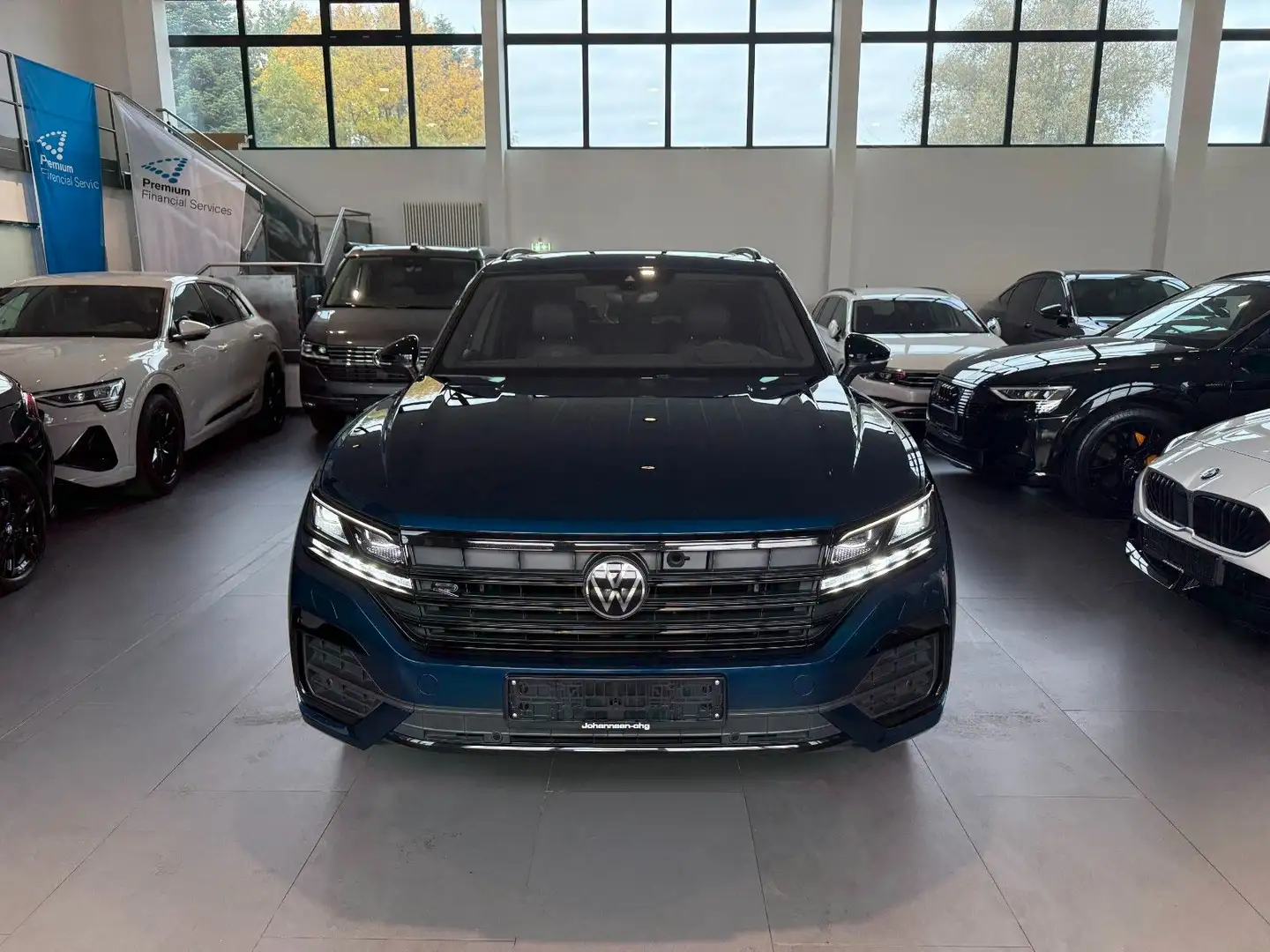Volkswagen Touareg R-Line 4M AID/HUD/NIGHT/MATRIX/PANO/AHK Blau - 2