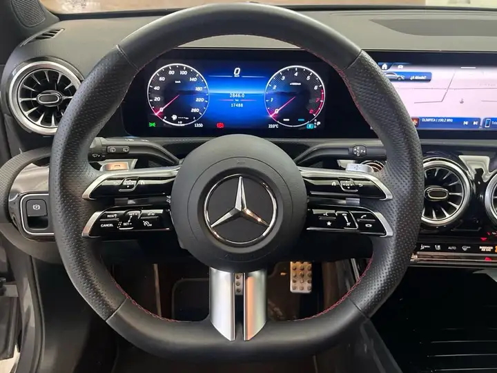 Mercedes-Benz Clase A 2025, foto 9