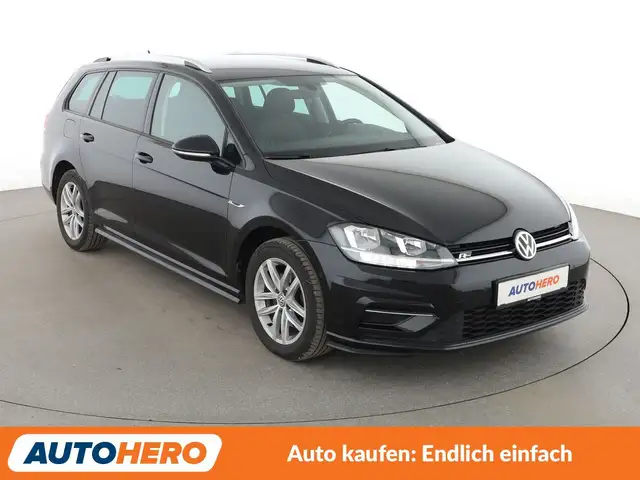 Volkswagen Golf view 8