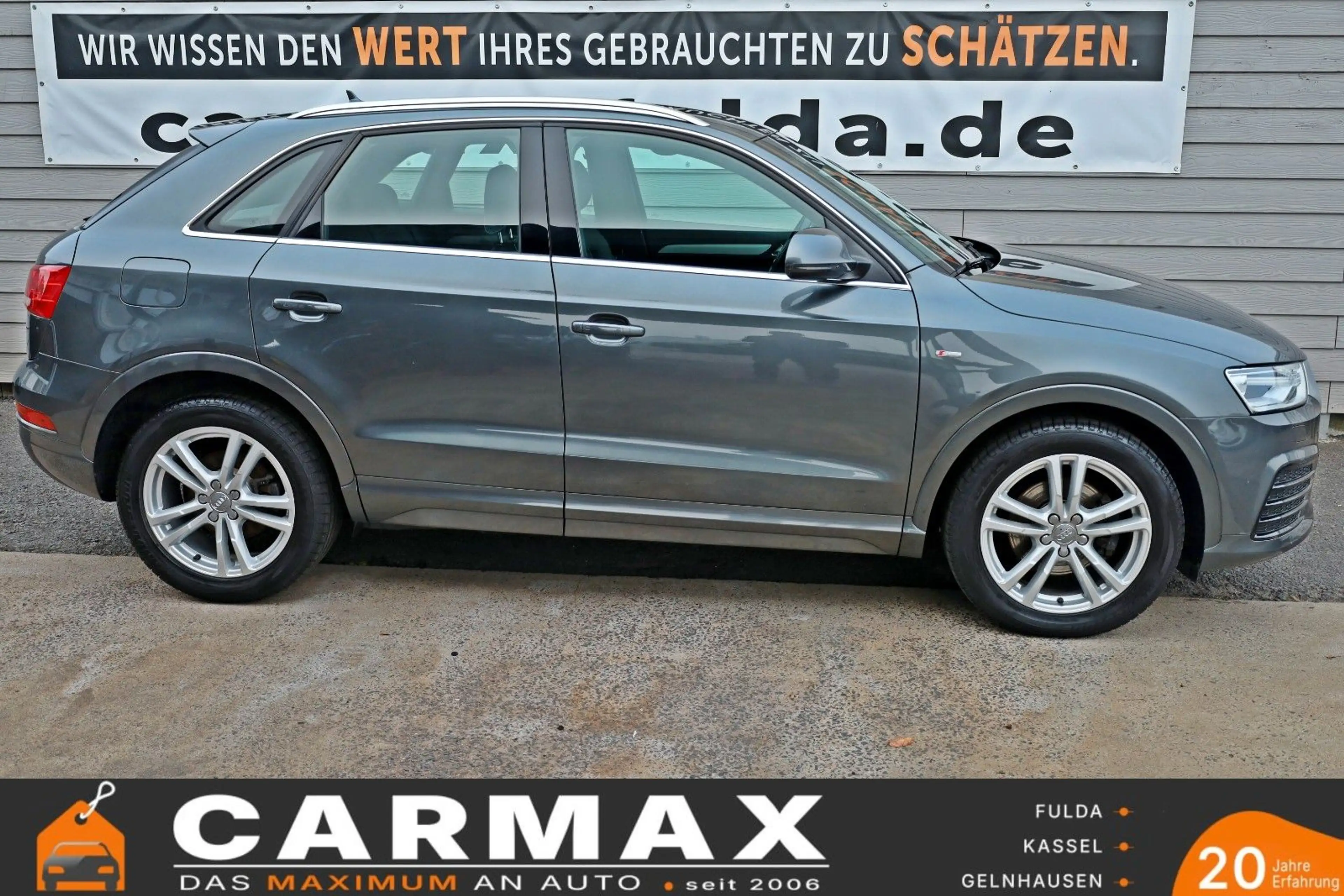Audi Q3 quattro S Line T.Leder,Navi,Xenon,SH,PDC,AHK — photo 14