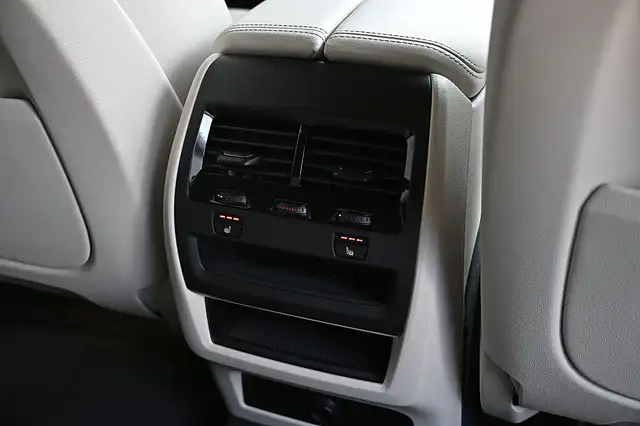 BMW X6 xDrive30d 48V Aut. M Sport ACC, M Sportabgas, a... Ansicht 7