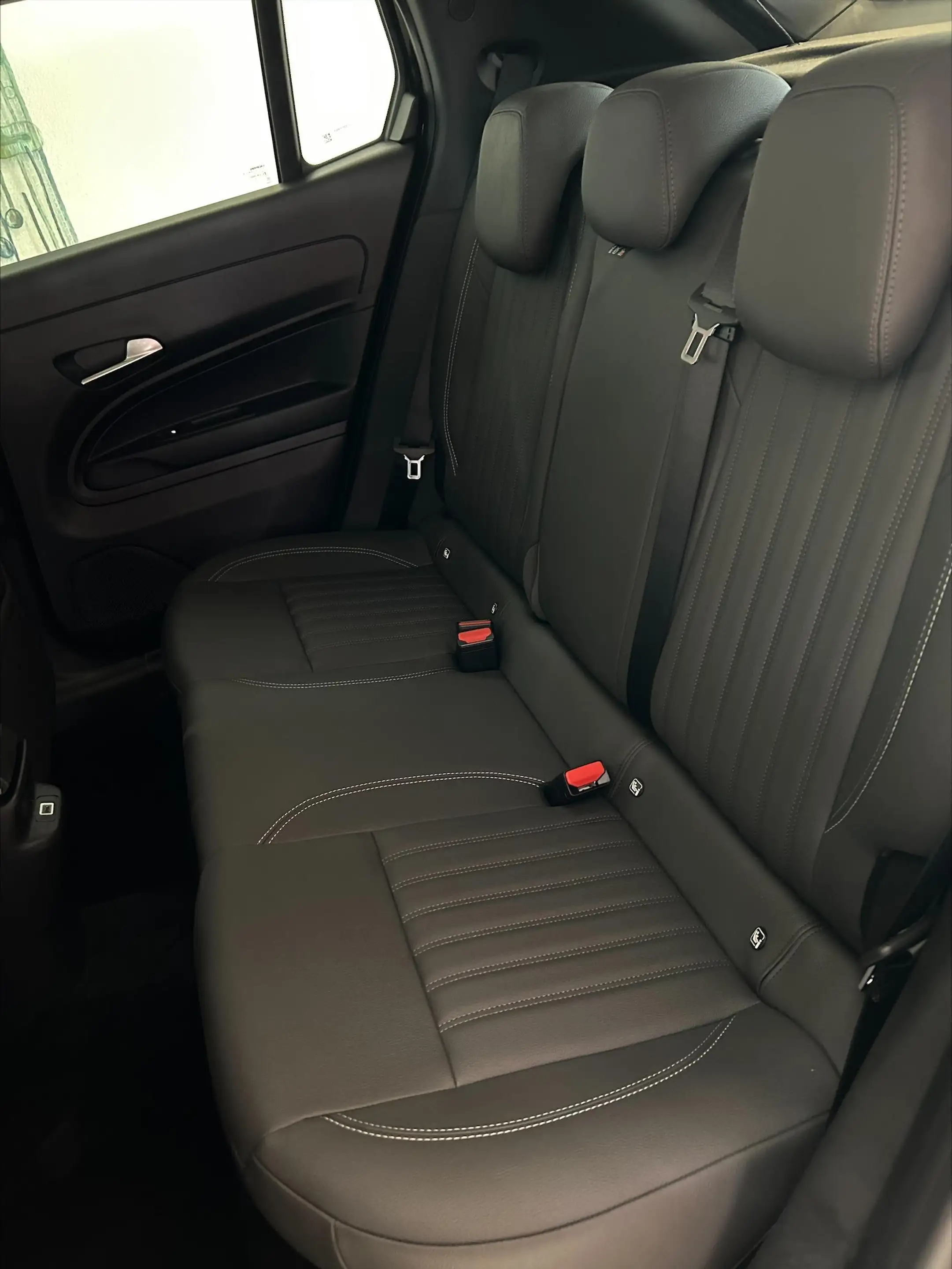 Fiat 600 La Prima Hybrid 1.2 T3 107 kW (145 PS) DCT, Win... — photo 9
