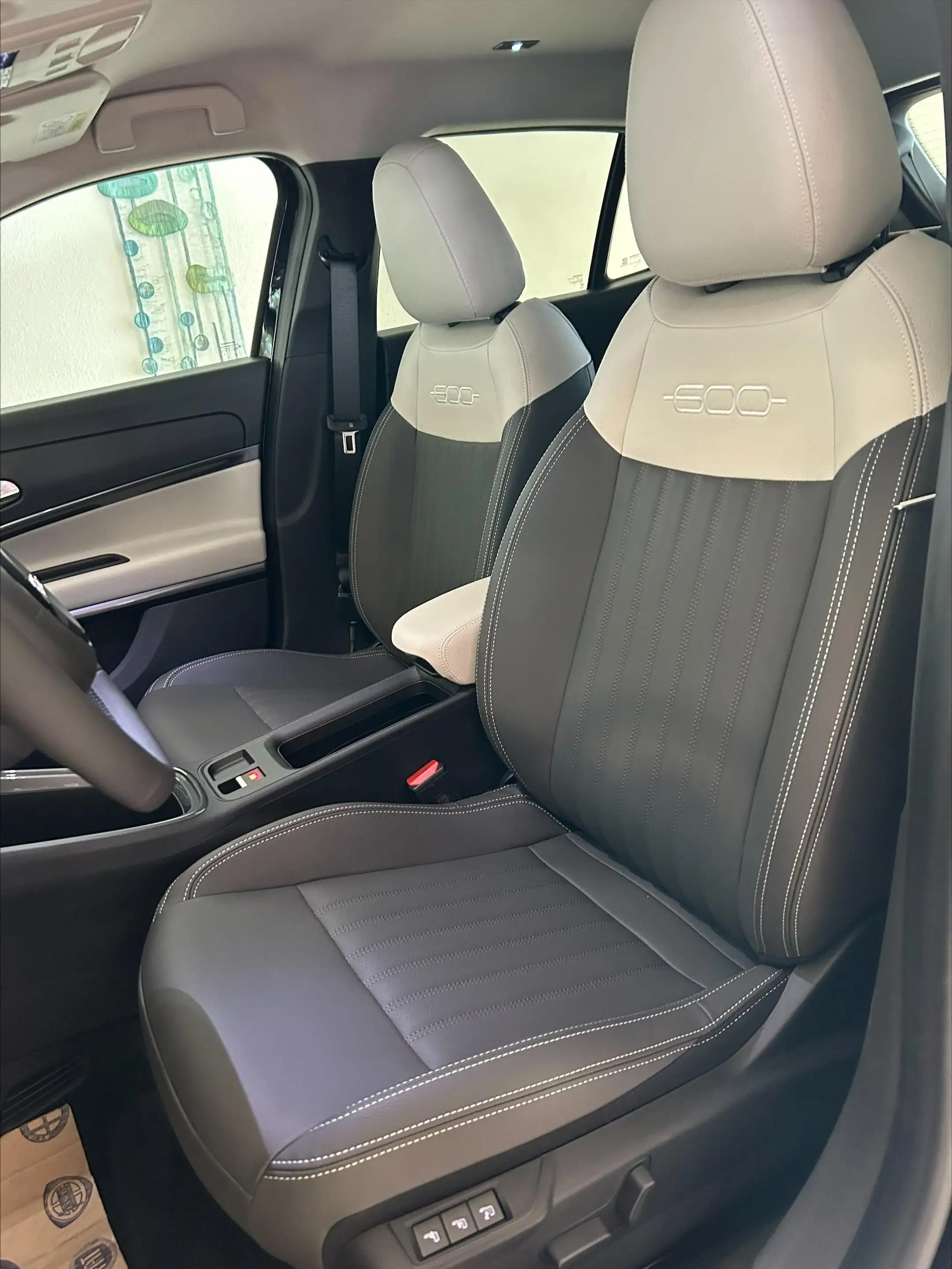 Fiat 600 La Prima Hybrid 1.2 T3 107 kW (145 PS) DCT, Win... — photo 14