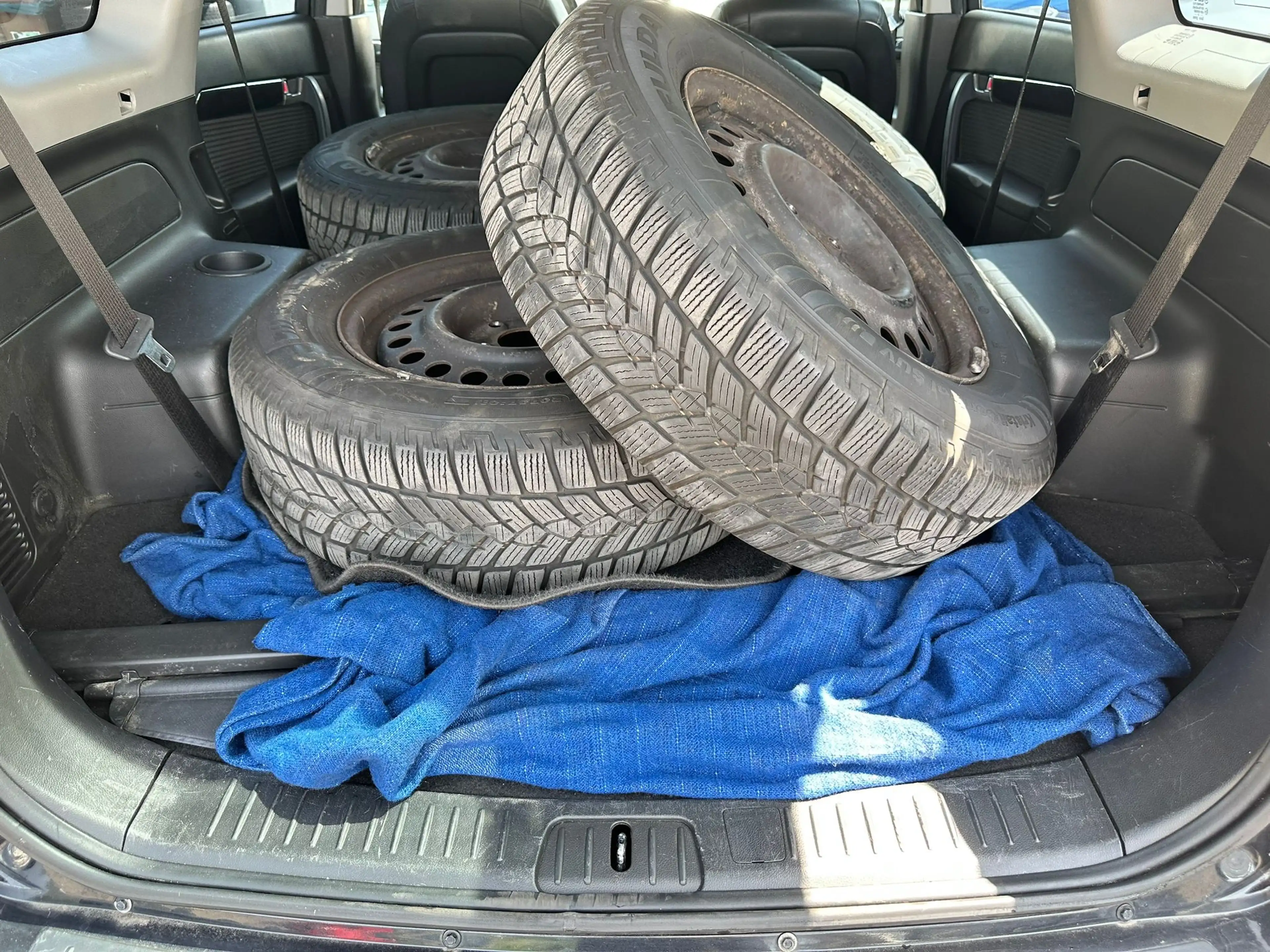 Chevrolet Captiva 2.4 LT 7 Sitze Leder Navi KameraTÜV 11/2025 — photo 14