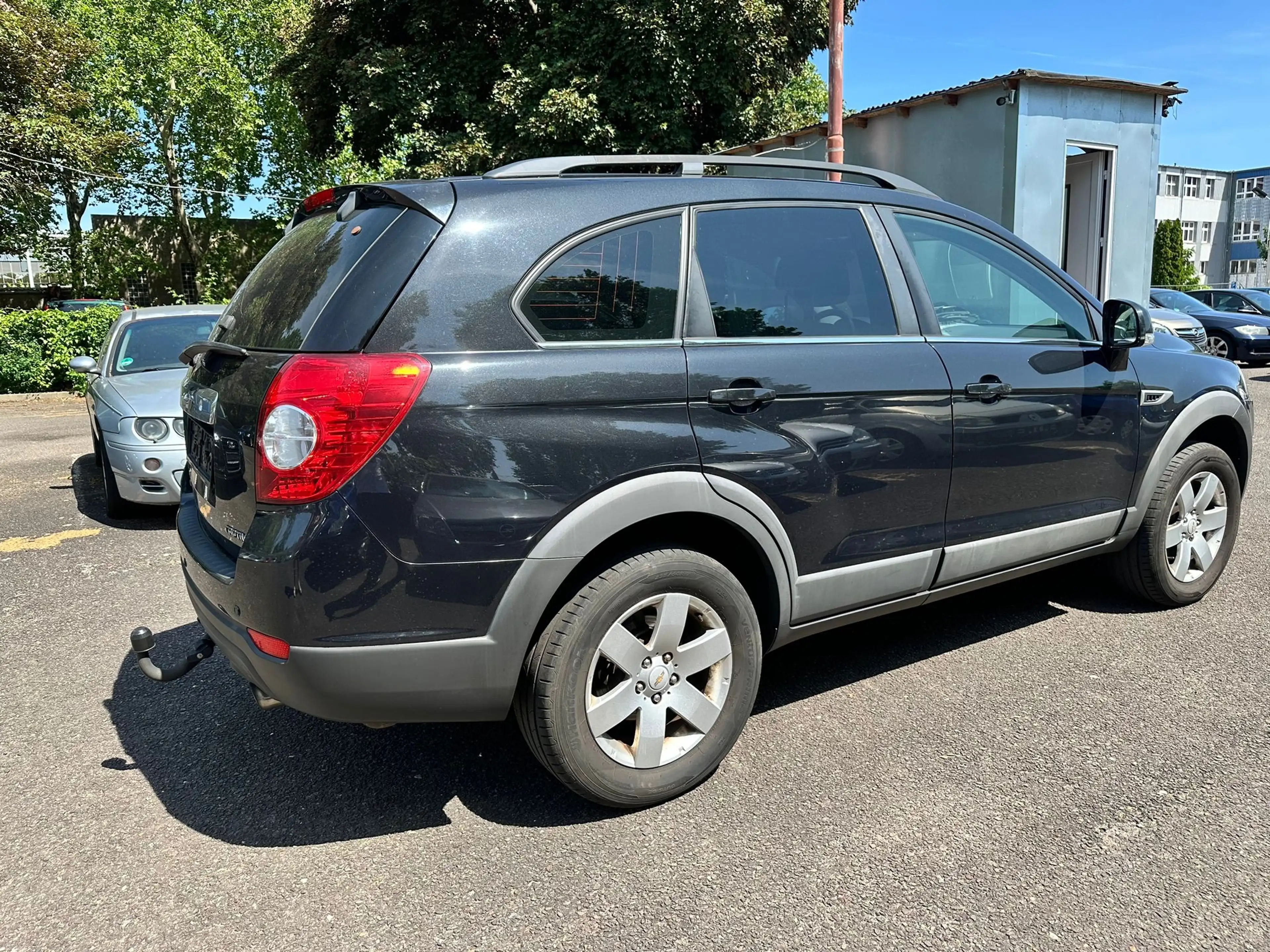 Chevrolet Captiva 2.4 LT 7 Sitze Leder Navi KameraTÜV 11/2025 — photo 5