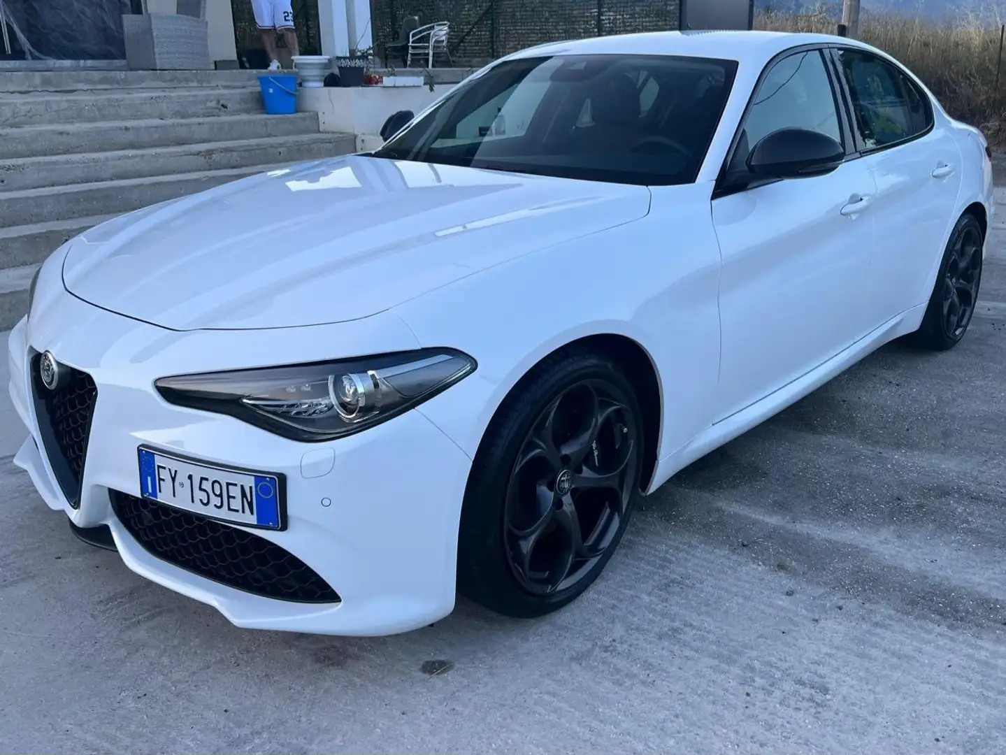 Alfa Romeo Giulia 2.2 t B-Tech 190cv auto Bianco - 1