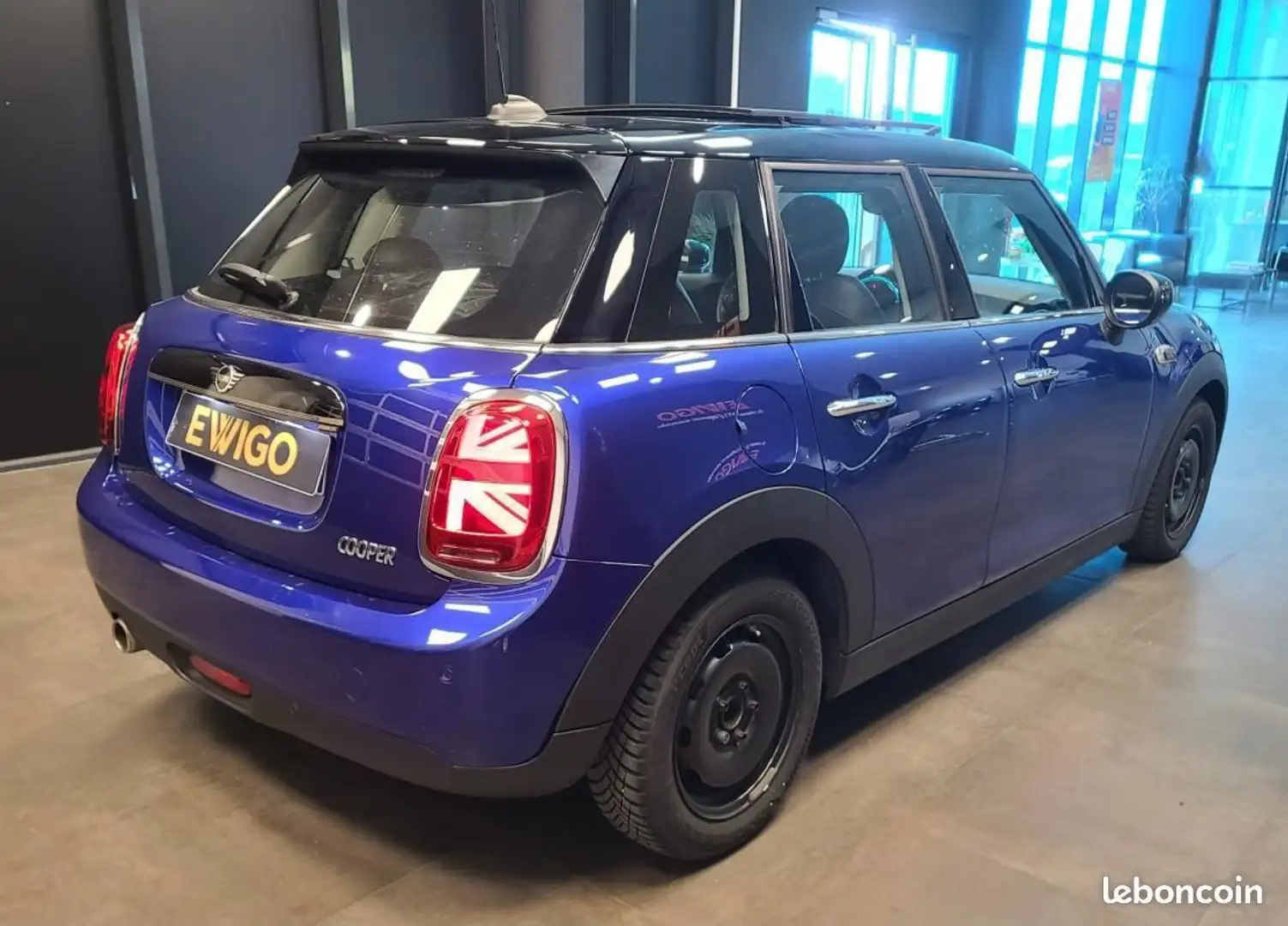 MINI One COOPER 136ch EDITION GREENWICH BVA7 Bleu - 2