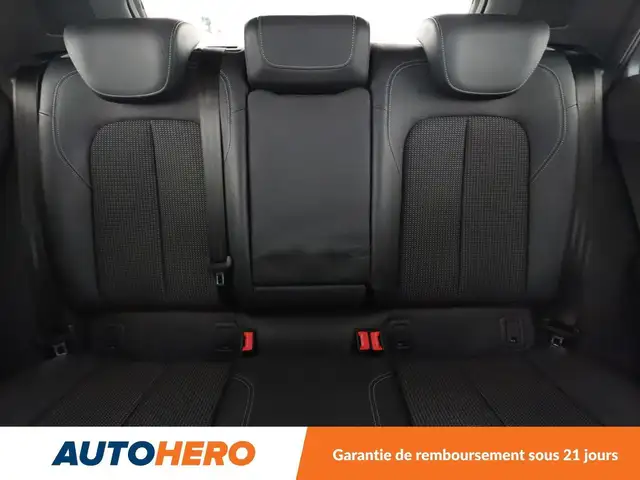 Audi Q2 view 15