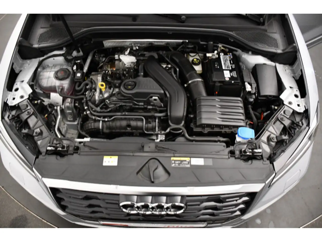Audi Q2 35 TFSI S-tronic advanced Rückfahrkam/LED, миниатюра 12
