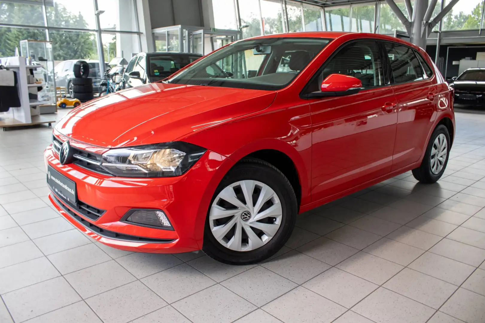 Volkswagen Polo Rouge - 1