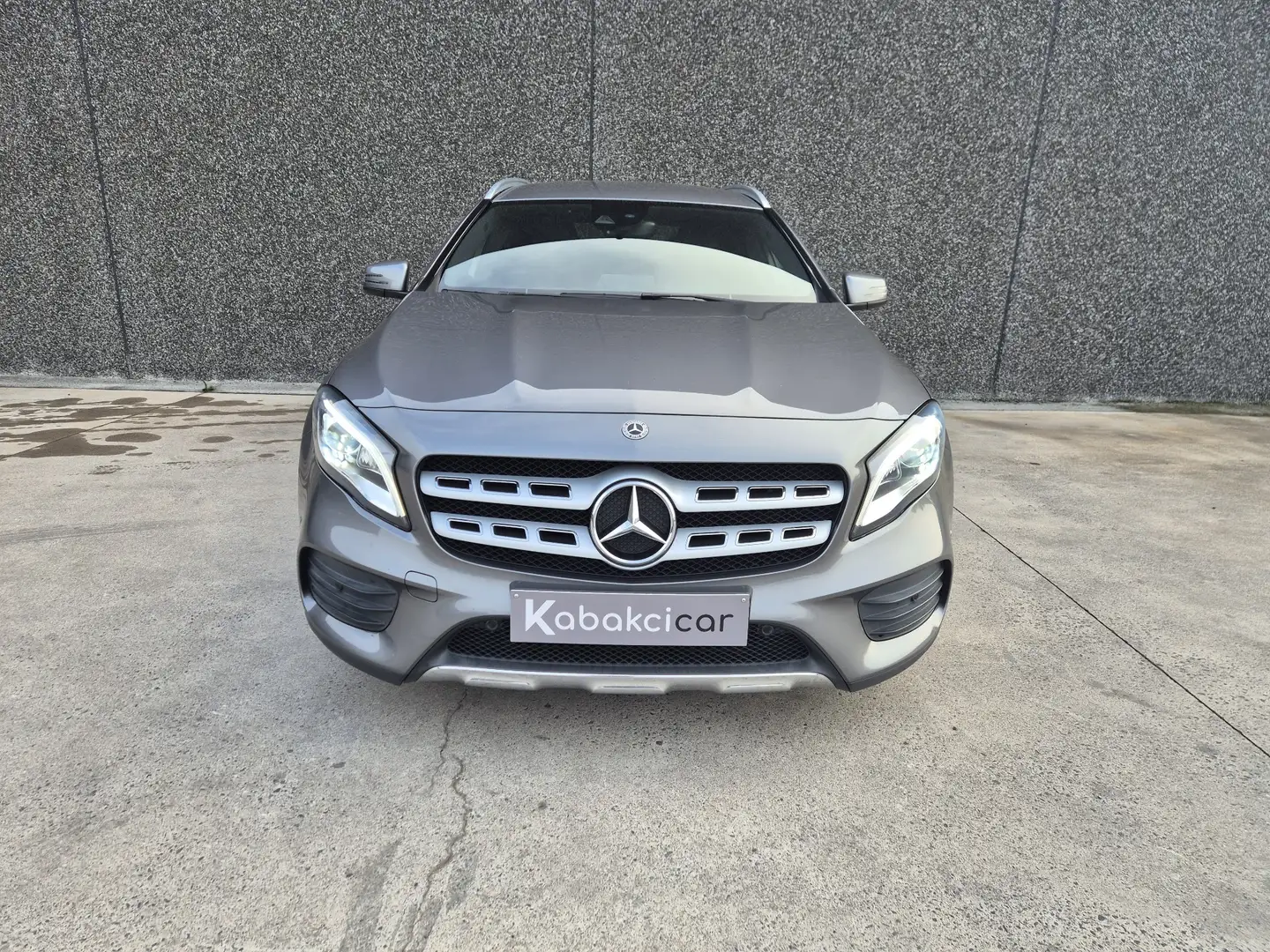 Mercedes-Benz GLA 200 GLA 200 d 4-Matic//PACK AMG//GPS/GARANTIE 12M Gris - 2