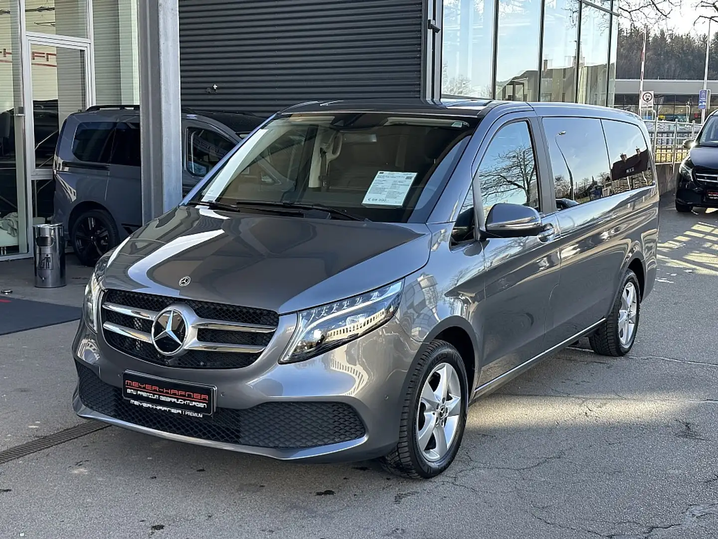 Mercedes-Benz V 250 d Kombi lang Basis Aut. Leder, Ö-Auto, Wertpaket Grau - 1