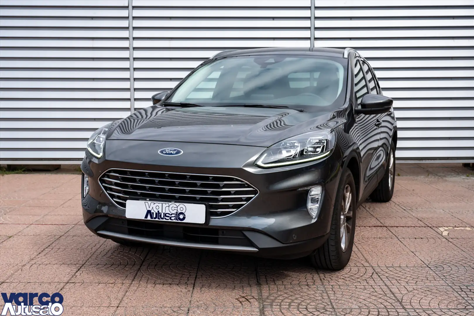 Ford Kuga Kuga 1.5 ecoboost Titanium X 2wd 150cv Gris - 1