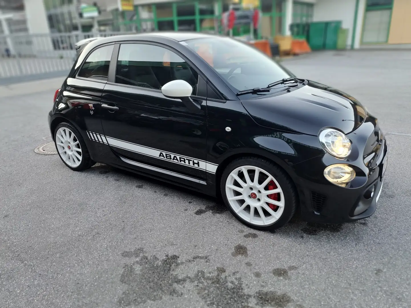 Abarth 695 esseesse Schwarz - 1