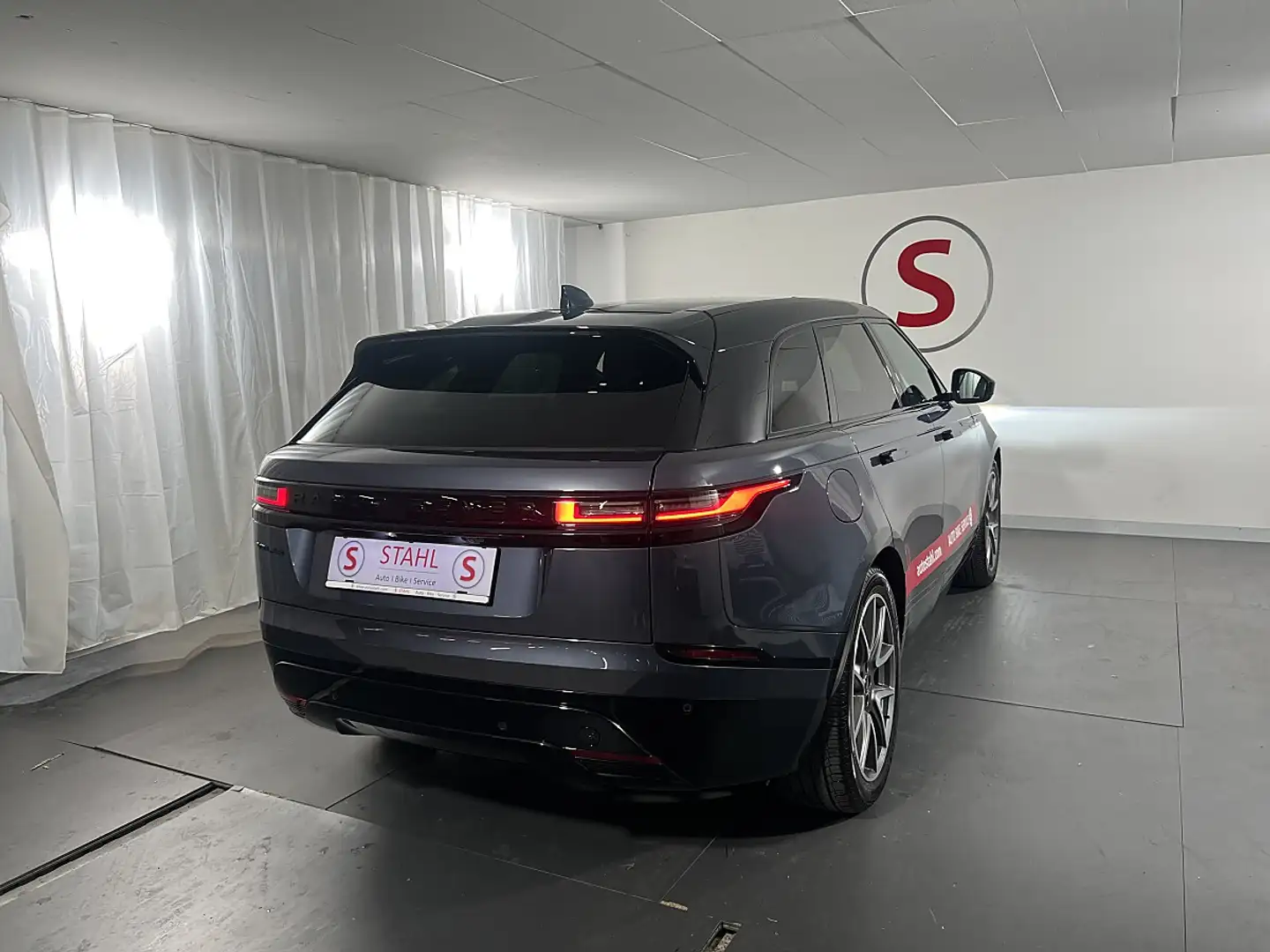 Land Rover Range Rover Velar D300 MHEV Allrad Dynamic HSE Aut. Blau - 2