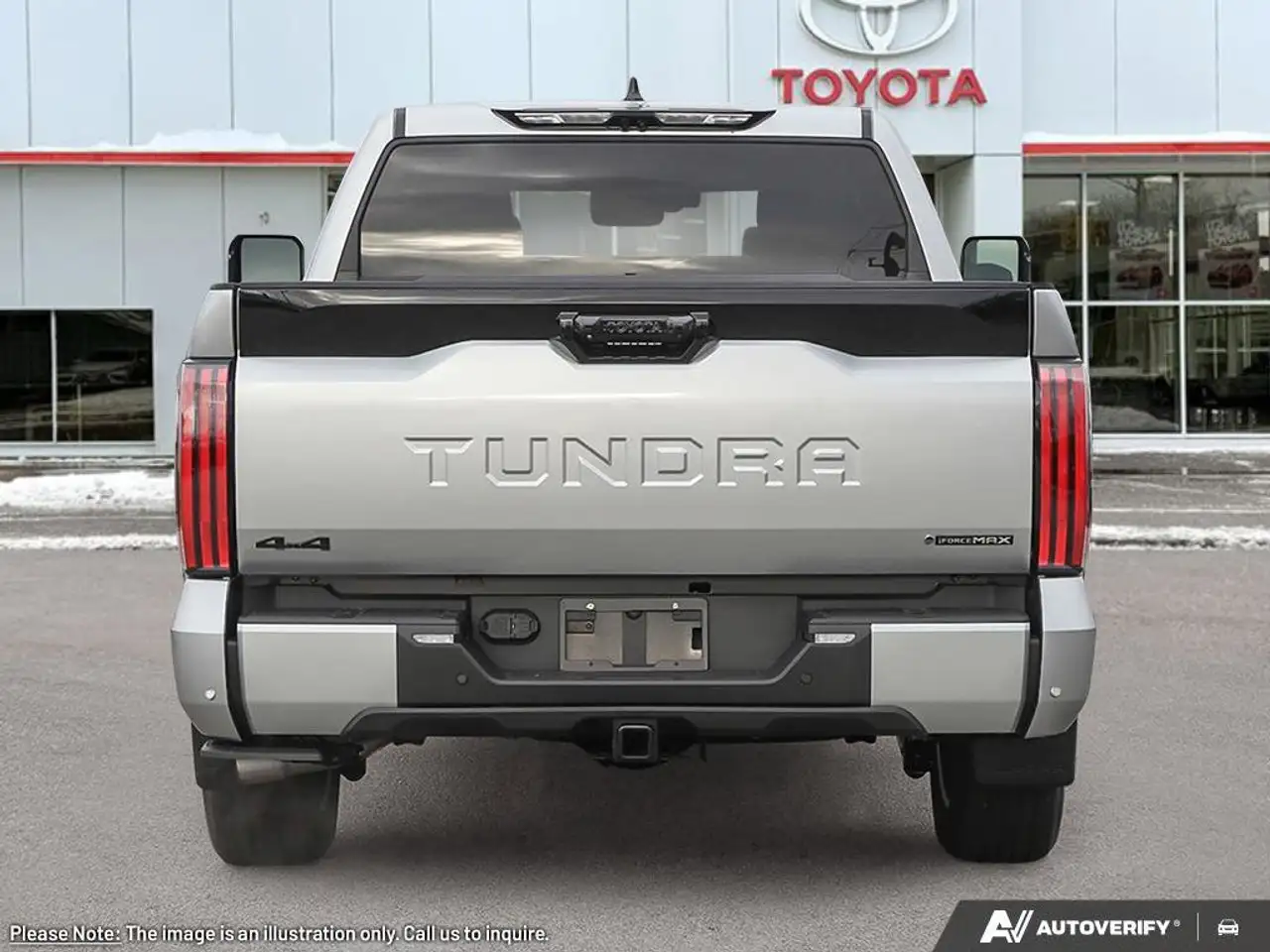 Toyota Tundra снимка Toyota Tundra