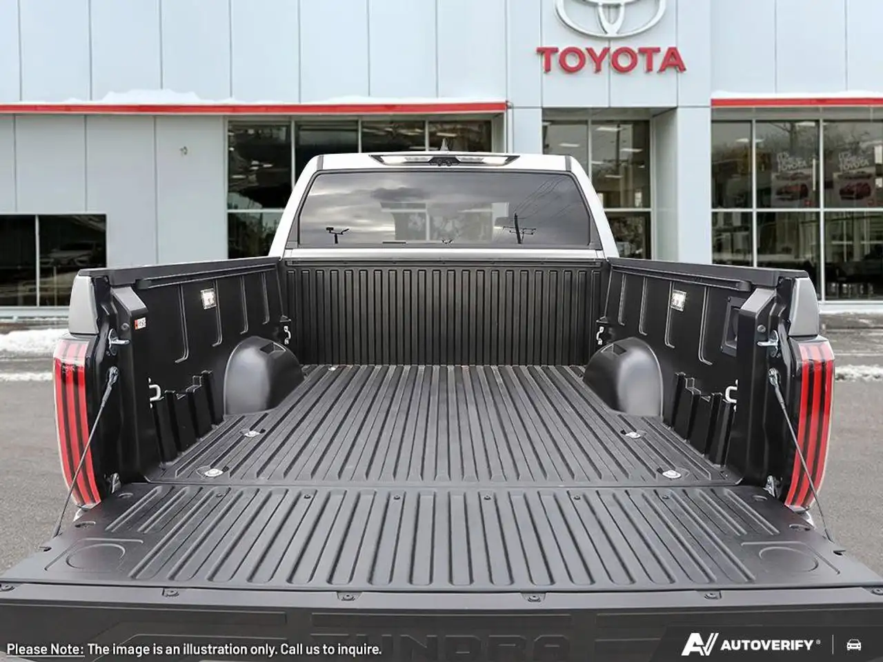 Toyota Tundra снимка Toyota Tundra