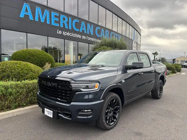 Dodge RAM 1500 CREW LIMITED NIGHT EDITION RAMBOX HAYON MULTI V8 5,7L
